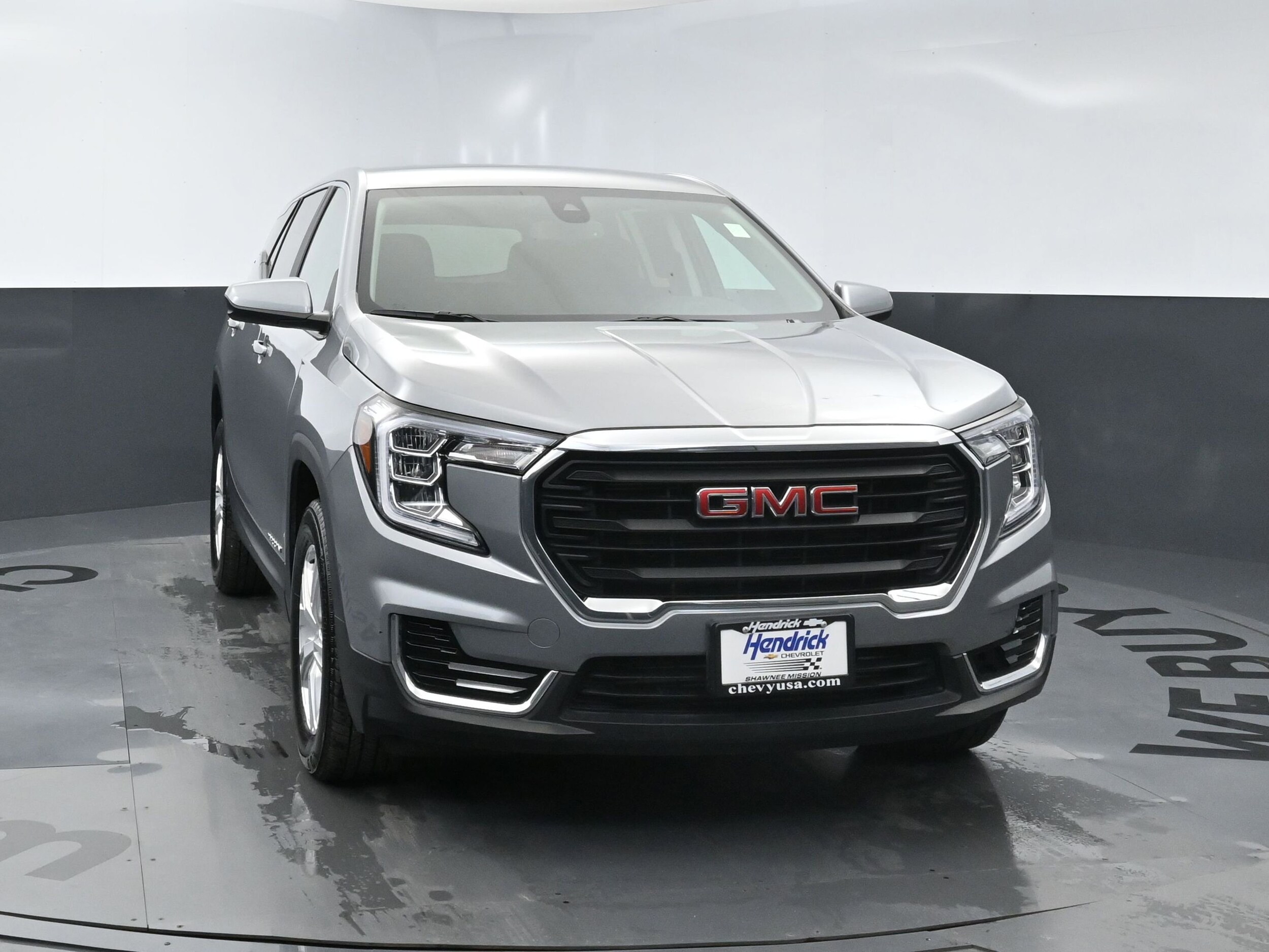 2024 Gmc Terrain SLE photo 2