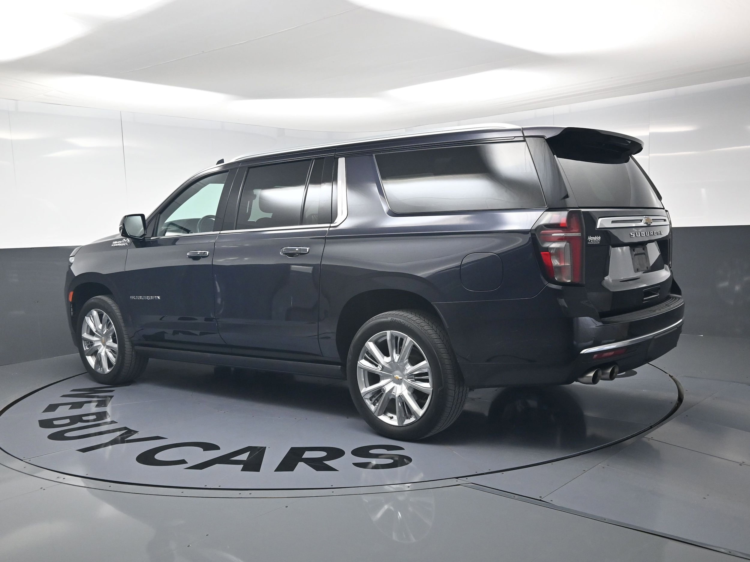 2023 Chevrolet Suburban High Country photo 6
