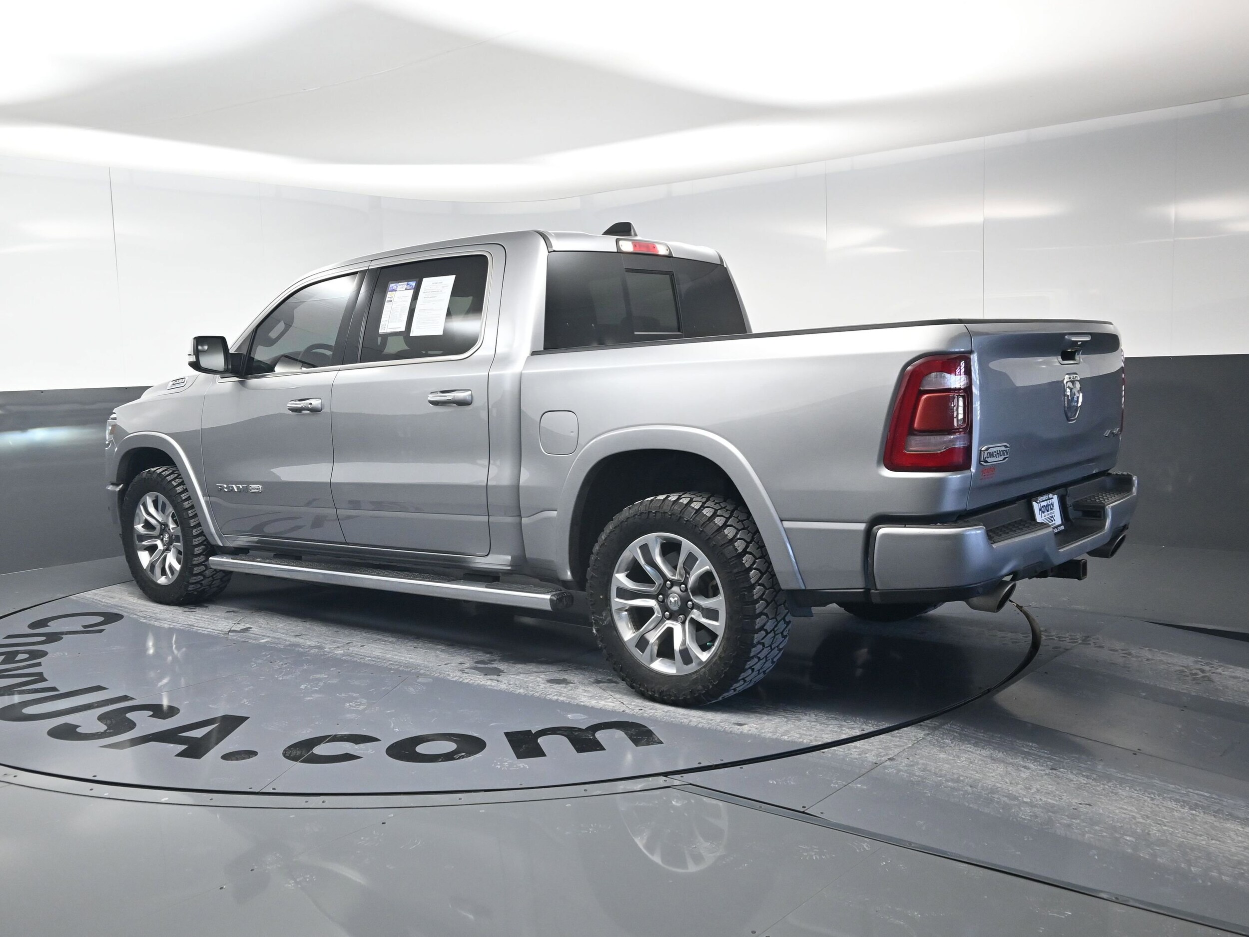 2022 Ram 1500 Longhorn photo 5