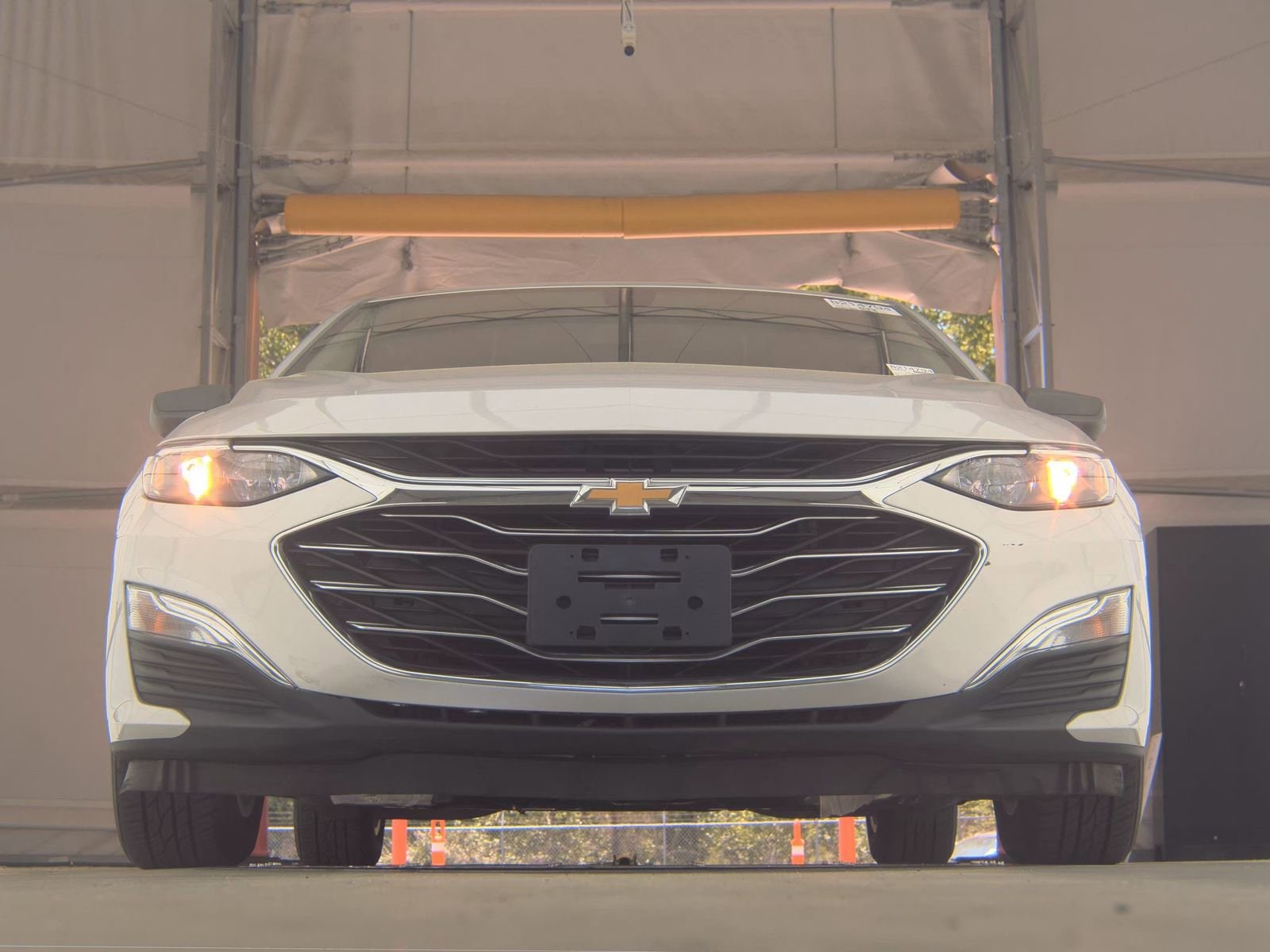 2020 Chevrolet Malibu LS photo 3