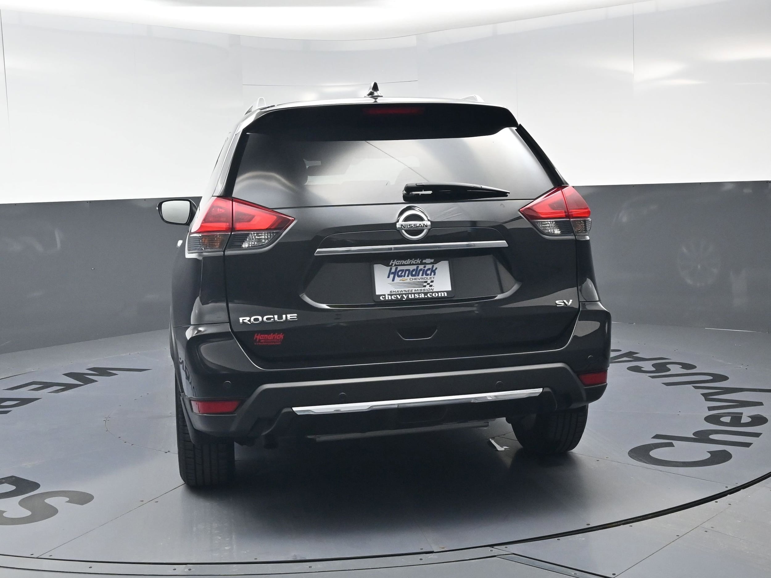 2020 Nissan Rogue SV photo 3