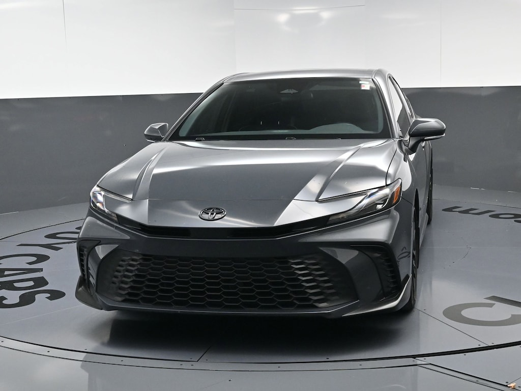 Used 2025 Toyota Camry SE 4dr Car