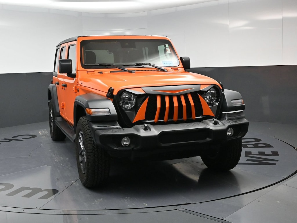 Used 2025 Jeep Wrangler Sport Convertible