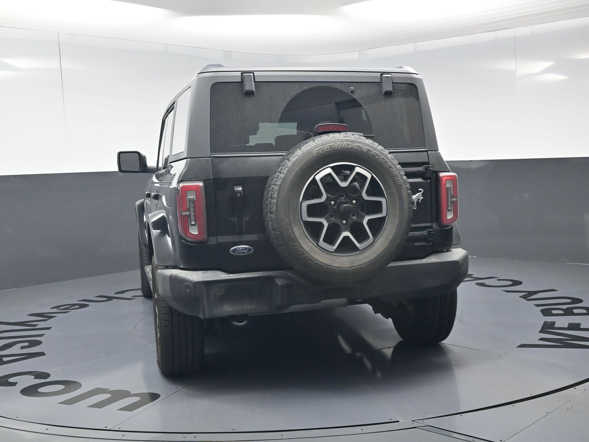 2021 Ford Bronco Outer Banks photo 3
