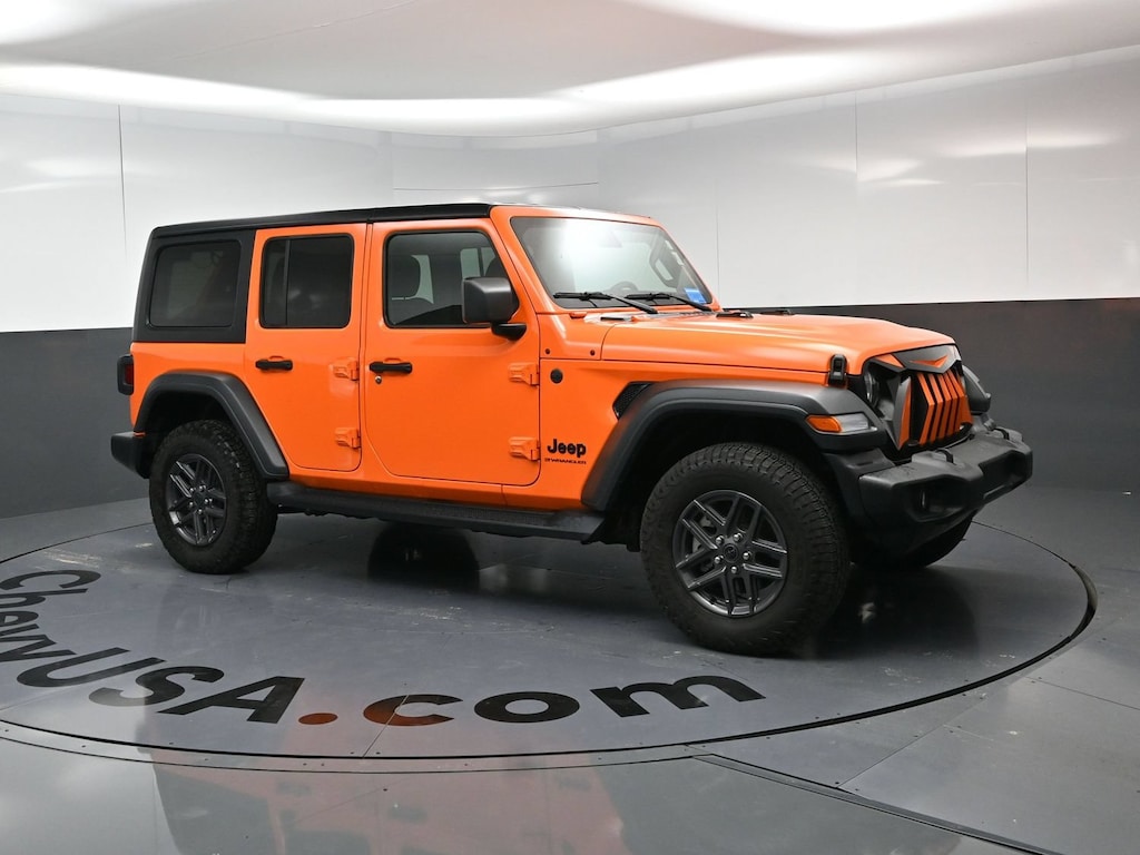 Used 2025 Jeep Wrangler Sport Convertible