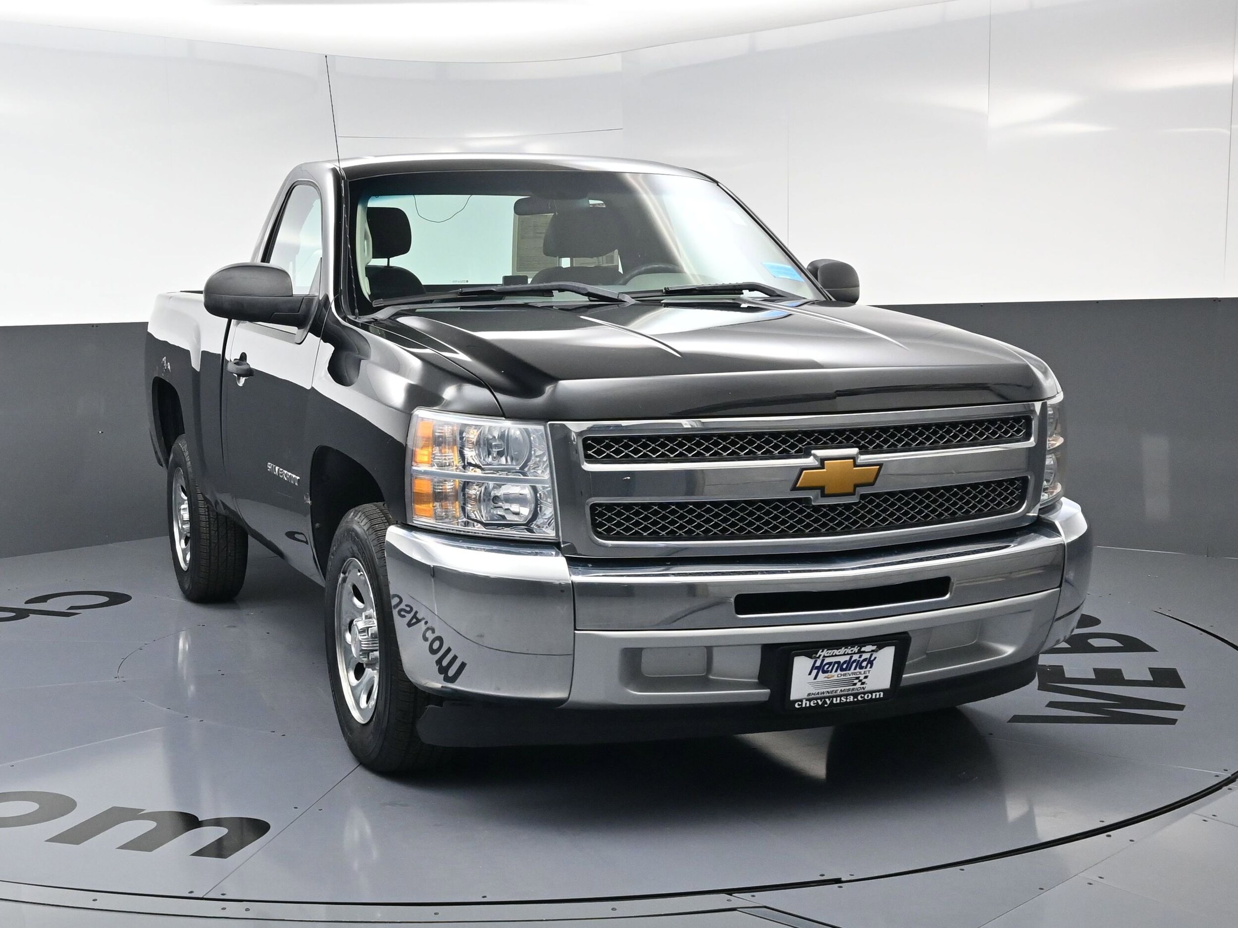 2013 Chevrolet Silverado 1500 Work Truck photo 2