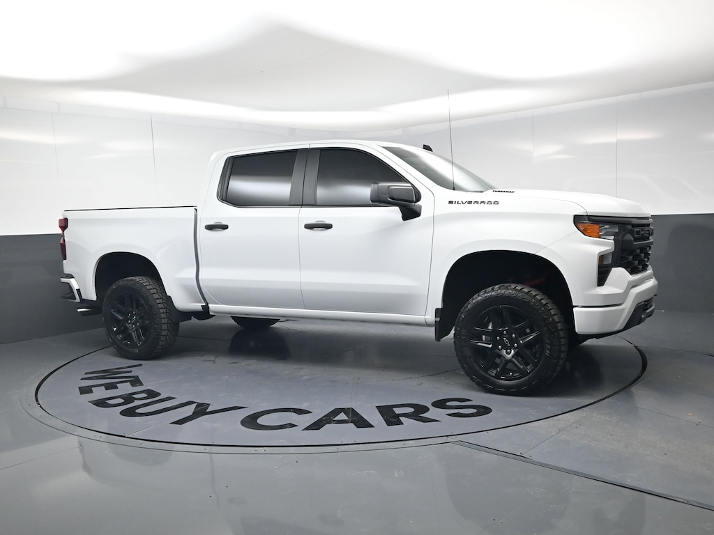 Used 2025 Chevrolet Silverado 1500 Custom Pickup