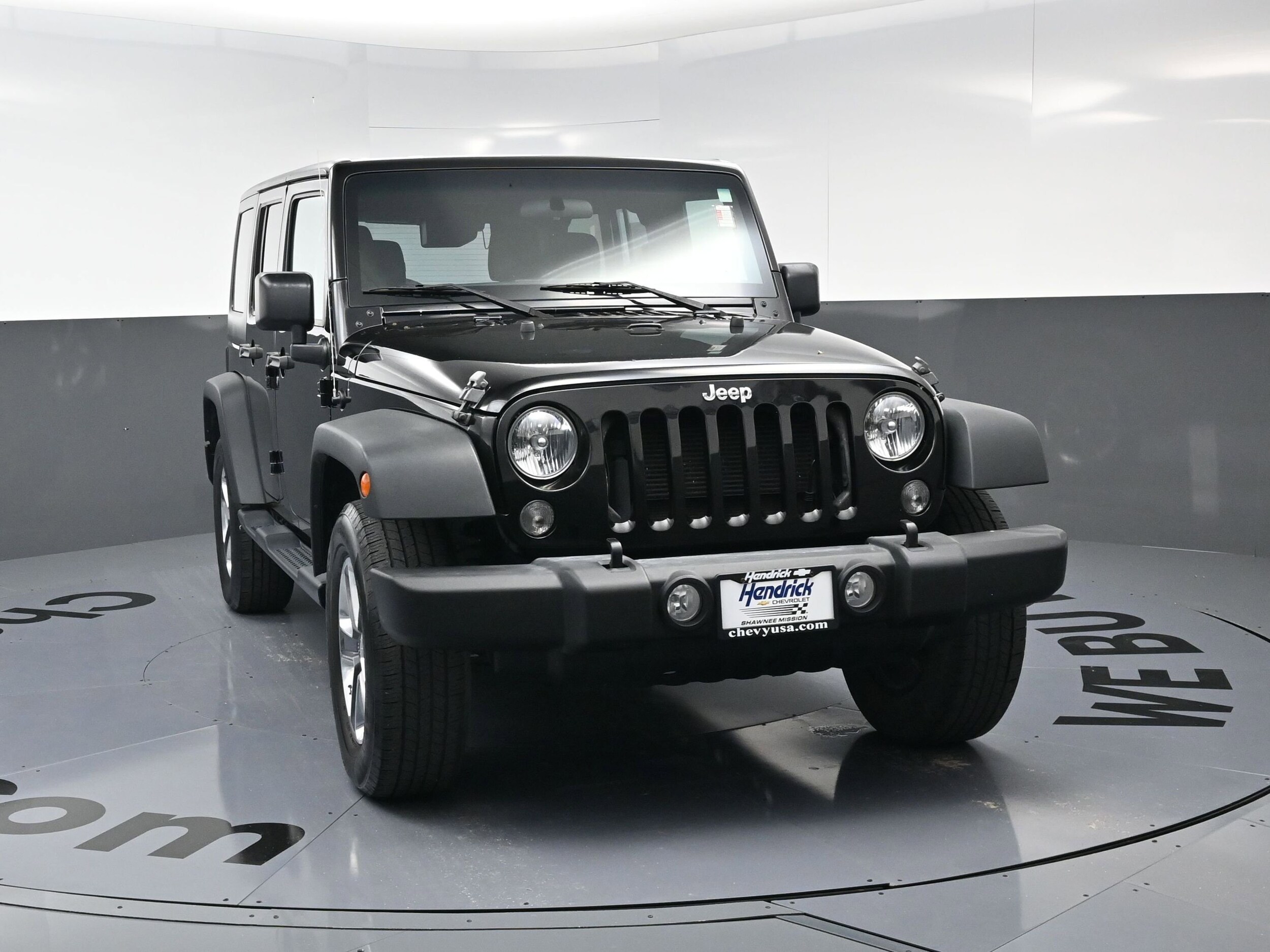 2016 Jeep Wrangler Unlimited Sport photo 2