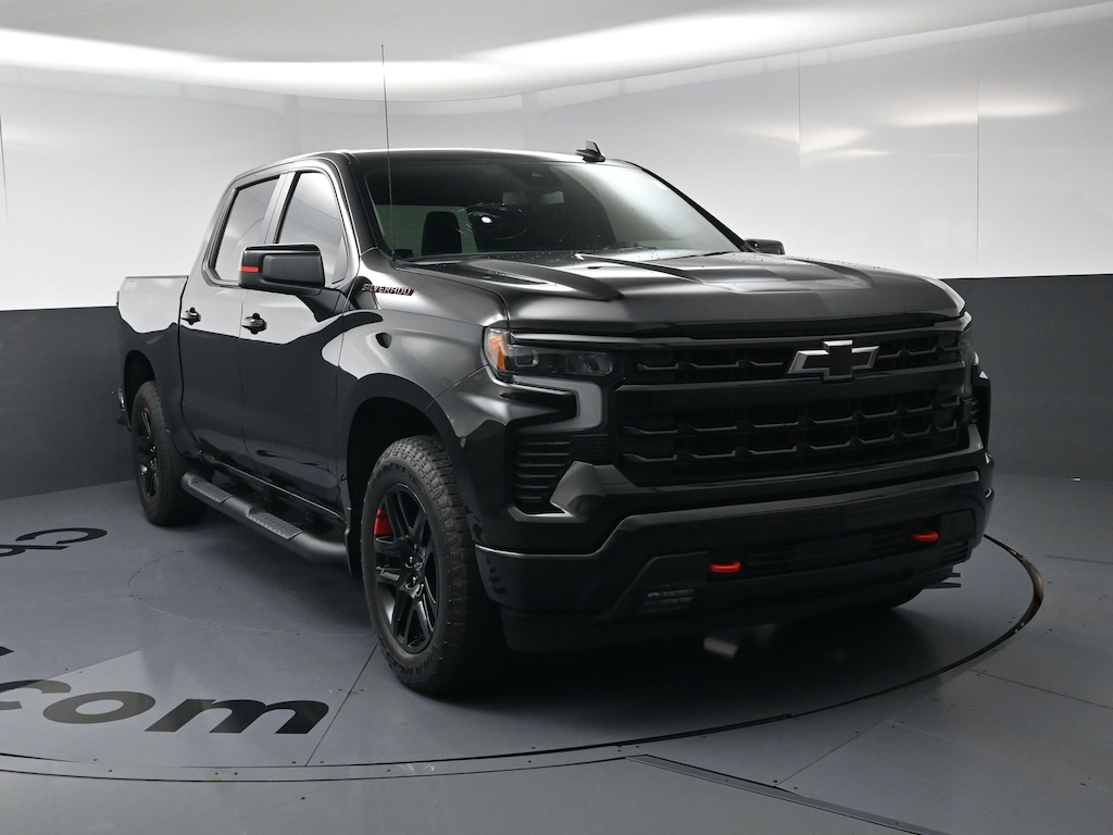 Used 2024 Chevrolet Silverado 1500 RST Pickup
