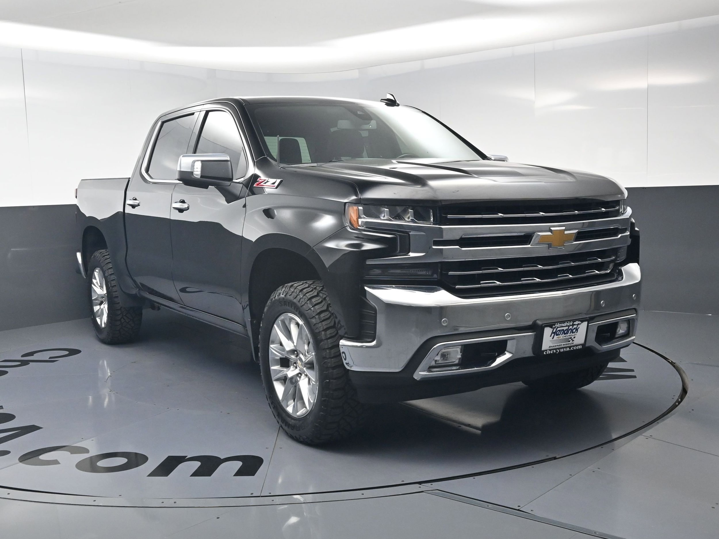 2022 Chevrolet Silverado 1500 LTD LTZ photo 2