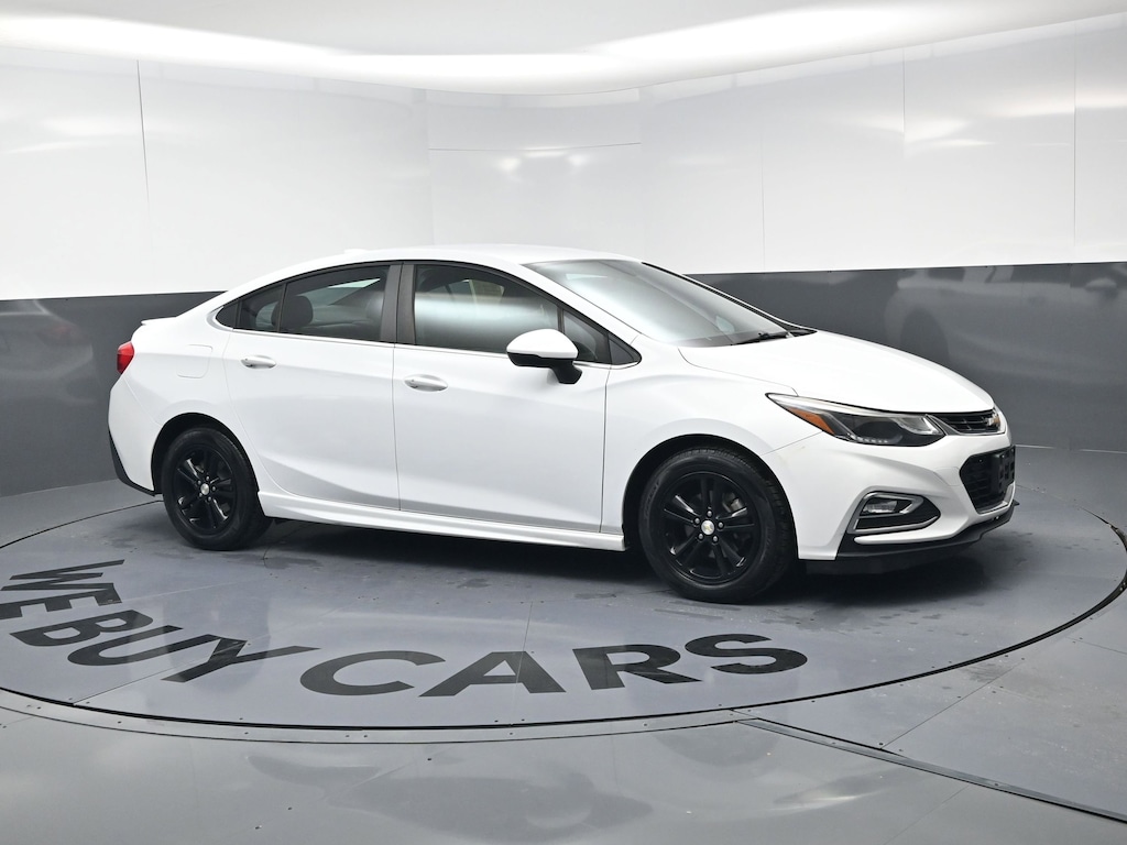 Used 2016 Chevrolet Cruze LT Sedan