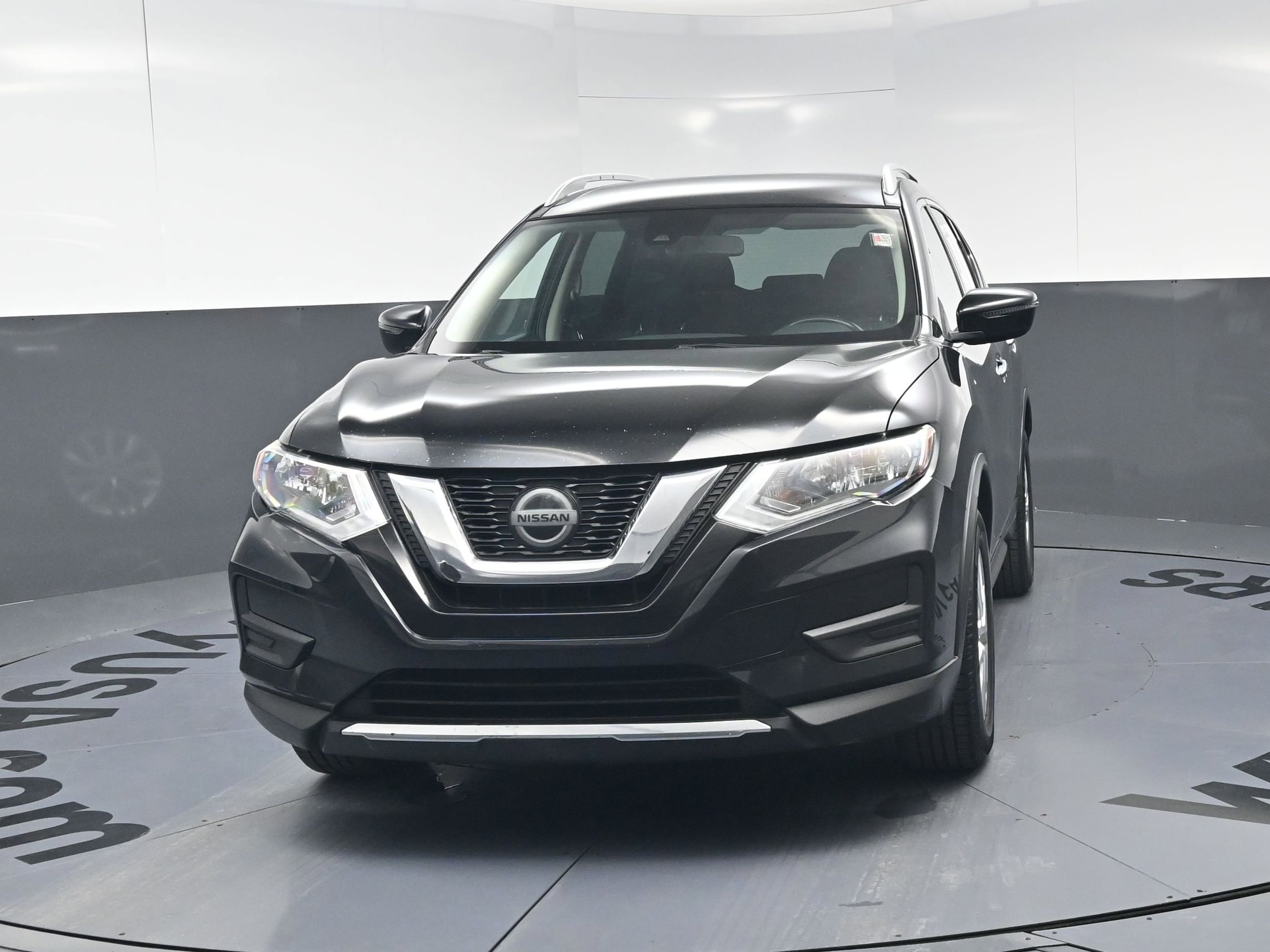 2020 Nissan Rogue SV photo 4