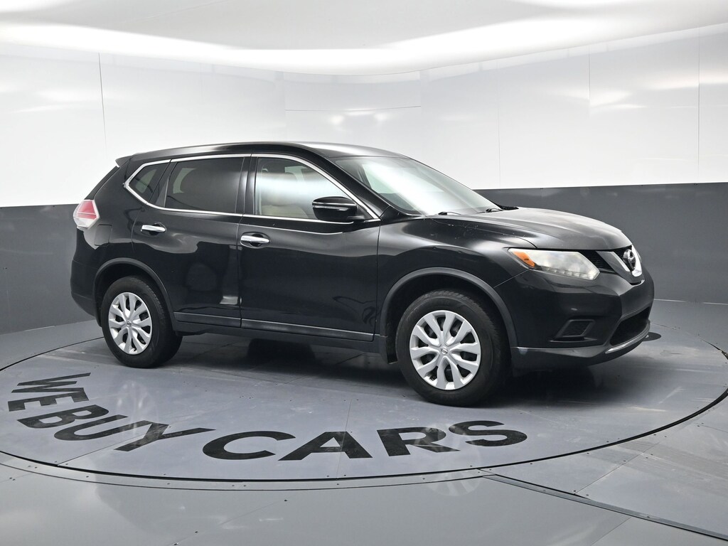 Used 2015 Nissan Rogue S SUV