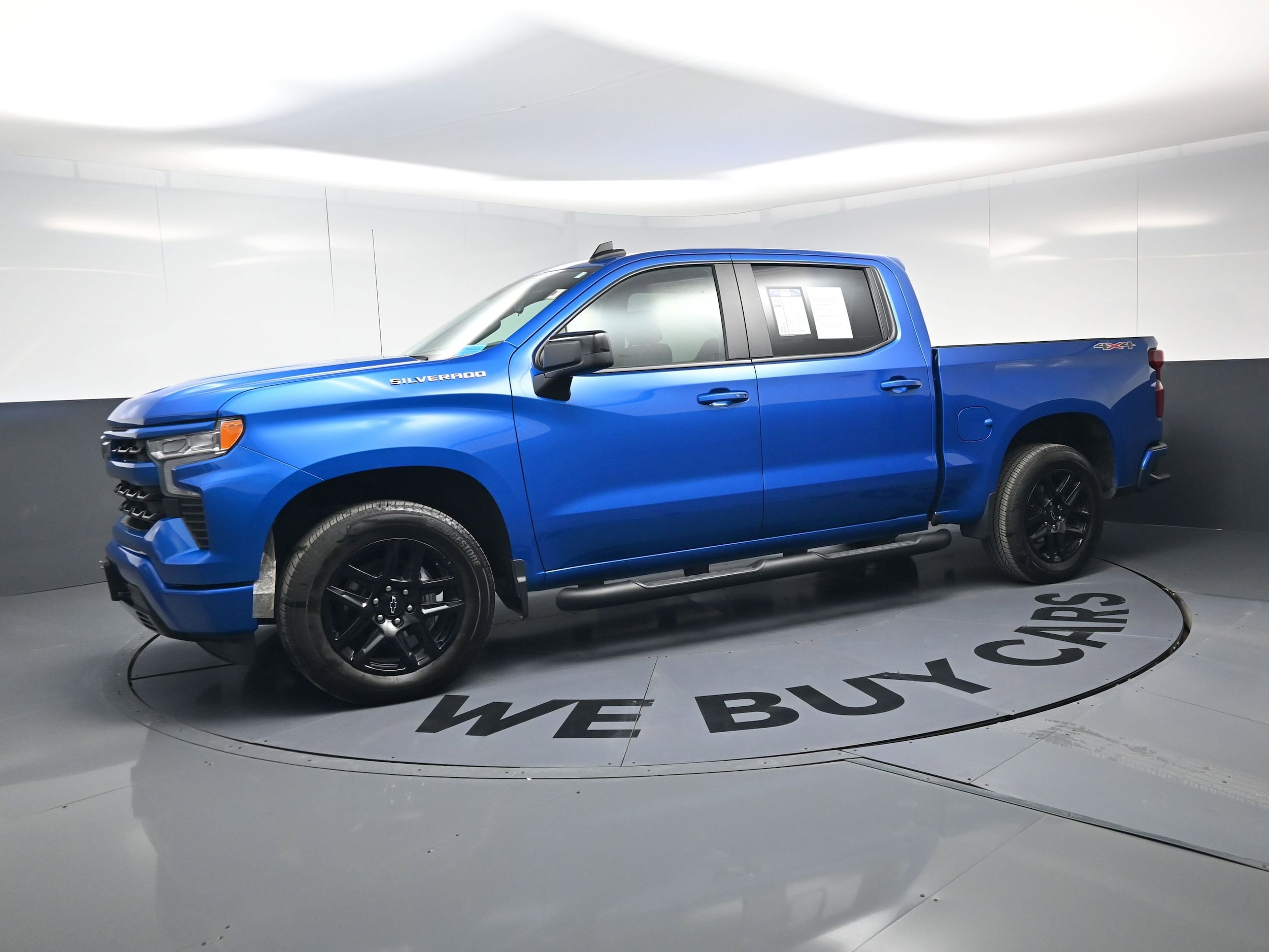 2024 Chevrolet Silverado 1500 RST photo 4