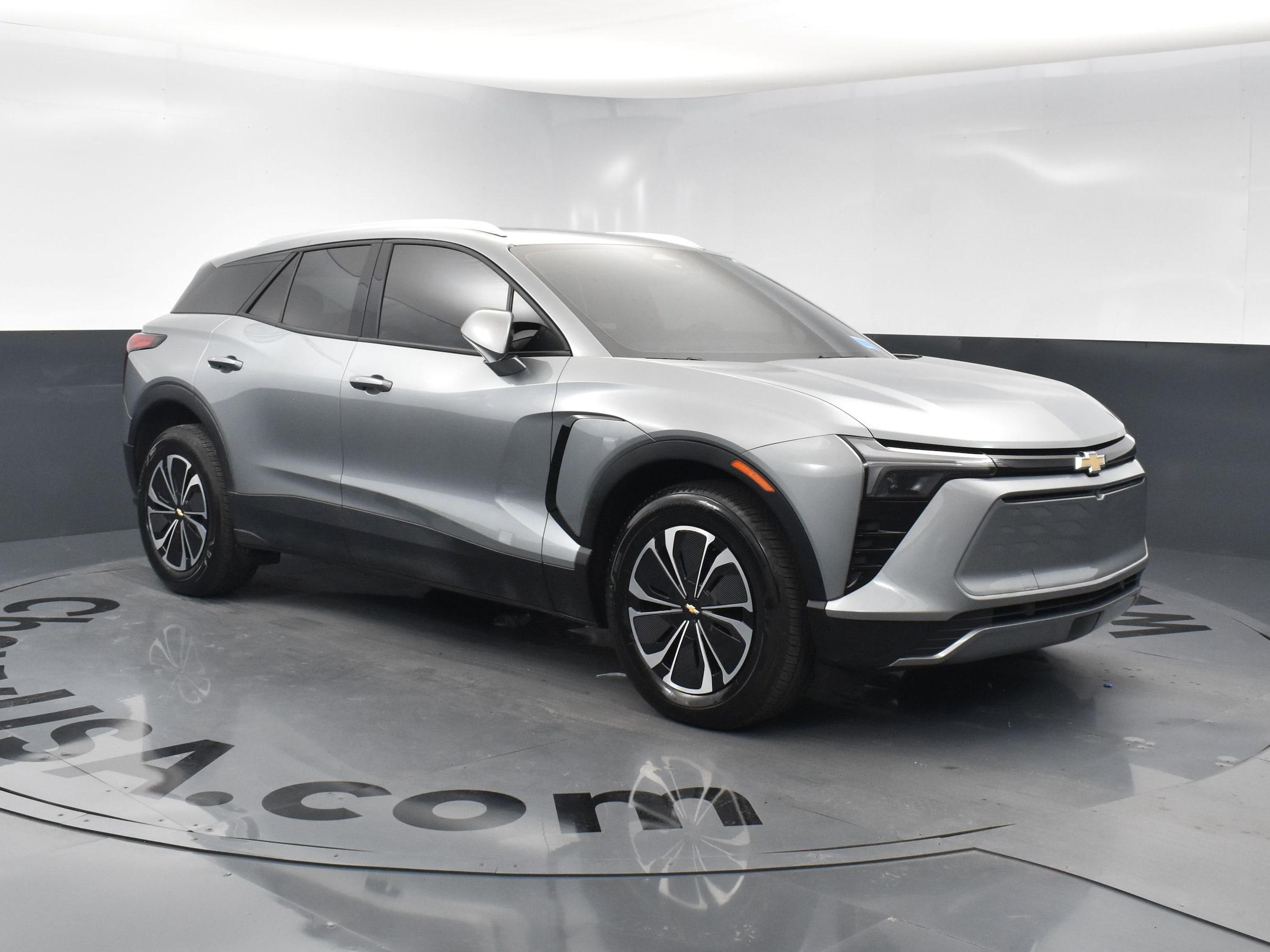 Used 2024 Chevrolet Blazer EV LT with VIN 3GNKDBRJ2RS183936 for sale in Charlotte, NC
