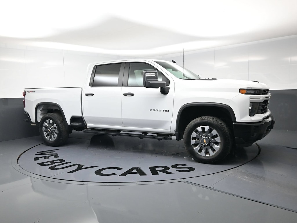 Used 2024 Chevrolet Silverado 2500HD Custom Pickup