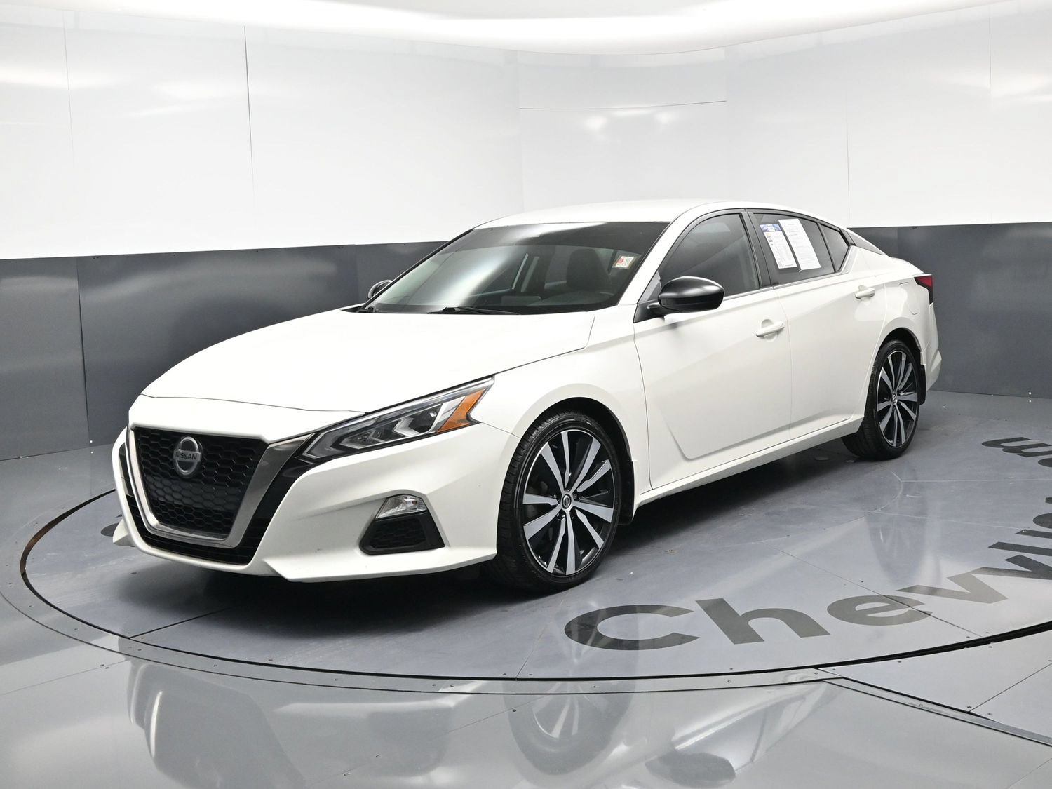 Used 2020 Nissan Altima 2.5 SR Sedan
