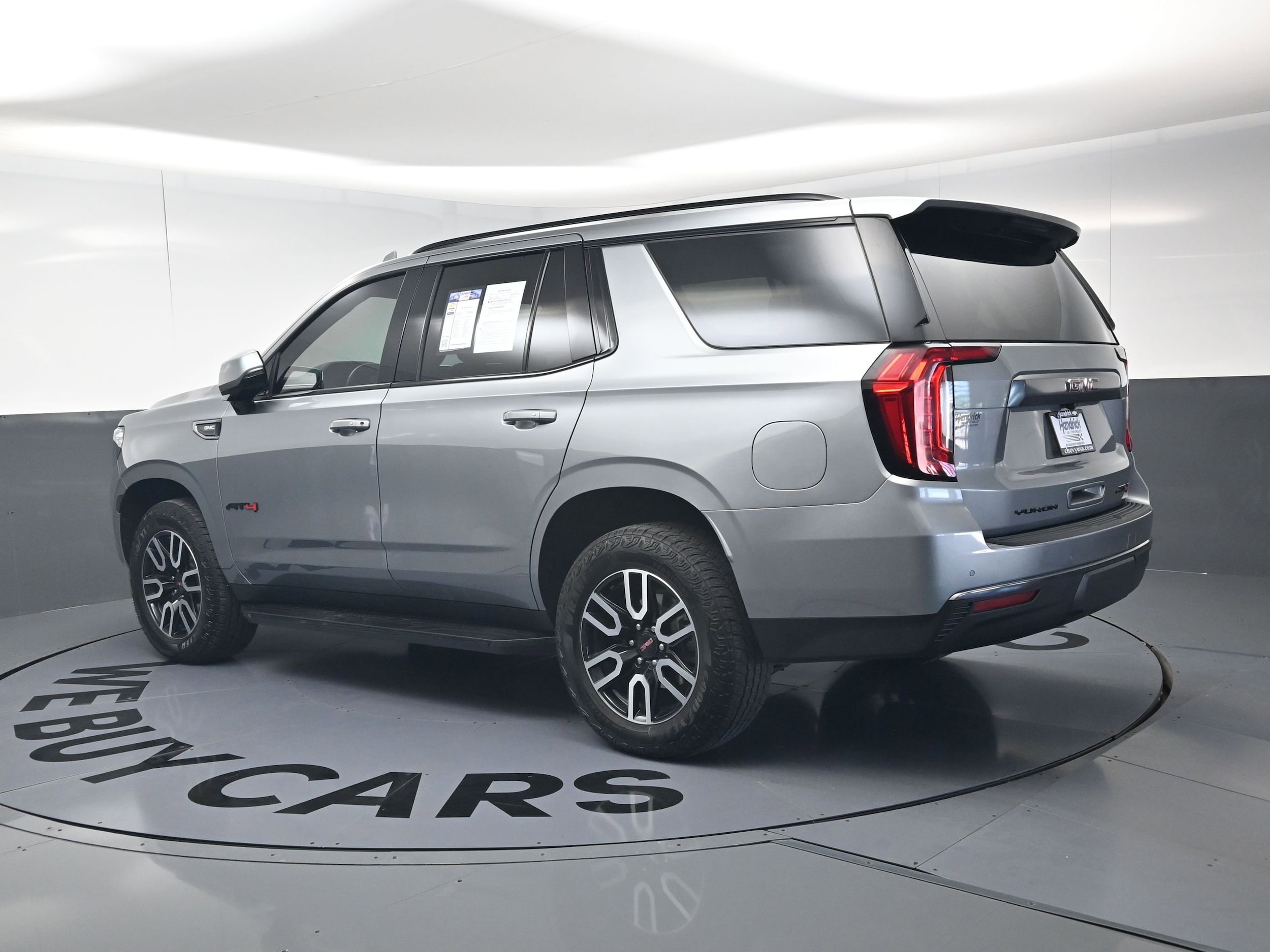 2023 GMC Yukon AT4 photo 6