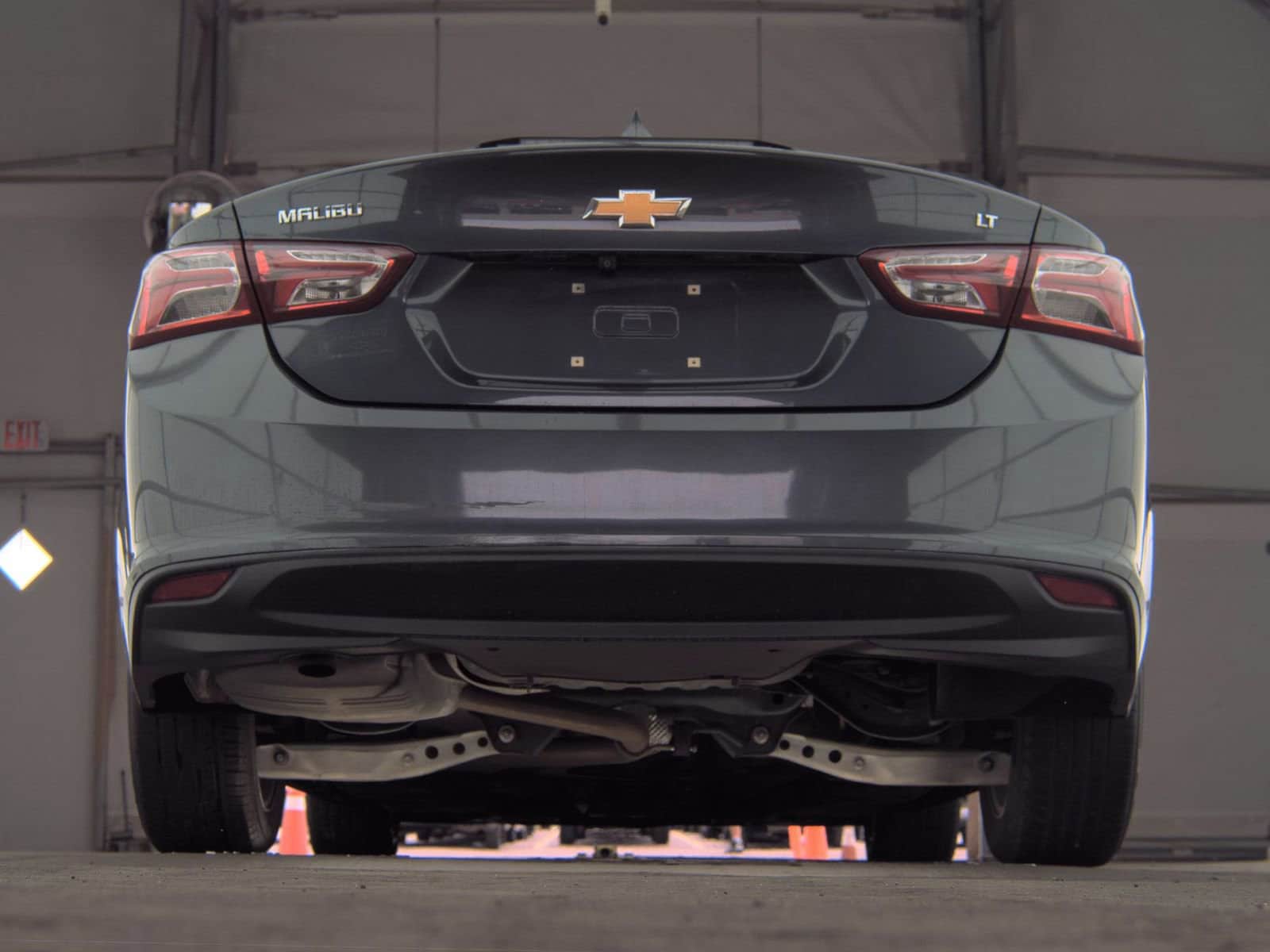 2019 Chevrolet Malibu LT photo 3