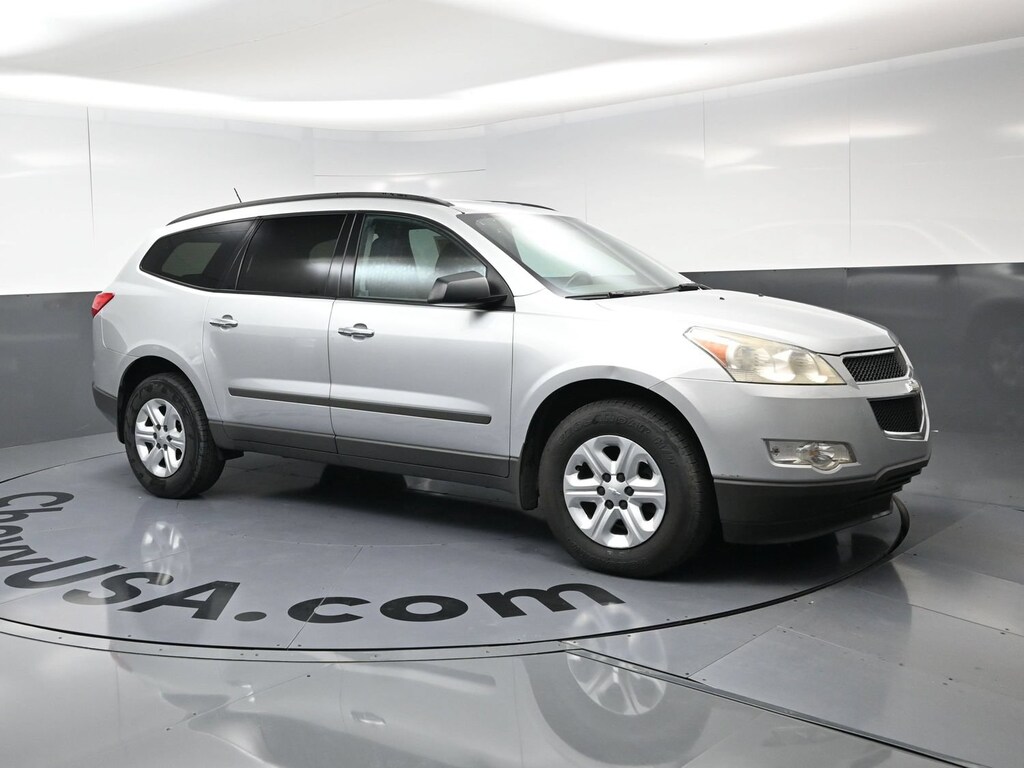 Used 2011 Chevrolet Traverse LS SUV