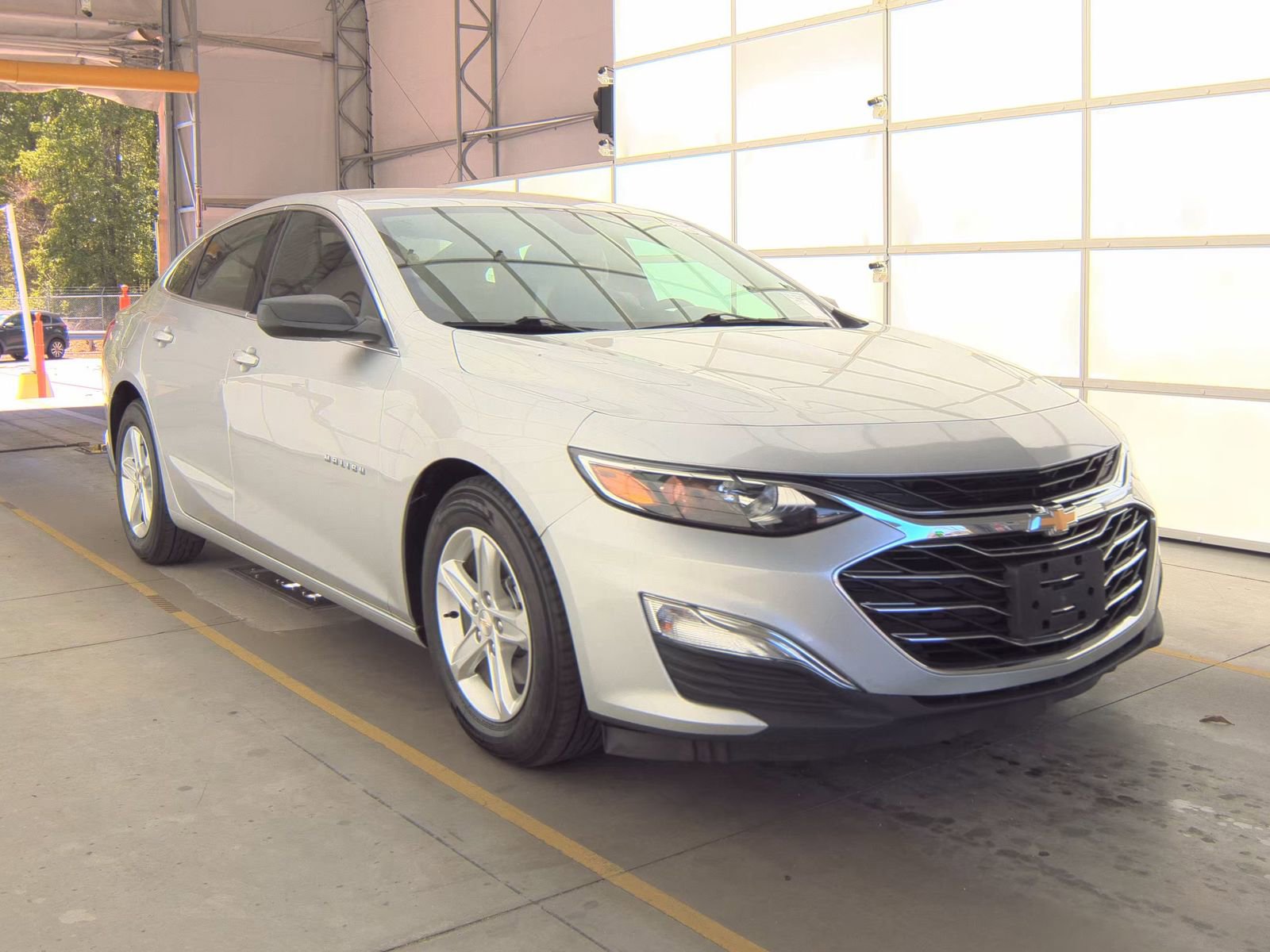 2020 Chevrolet Malibu LS photo 5