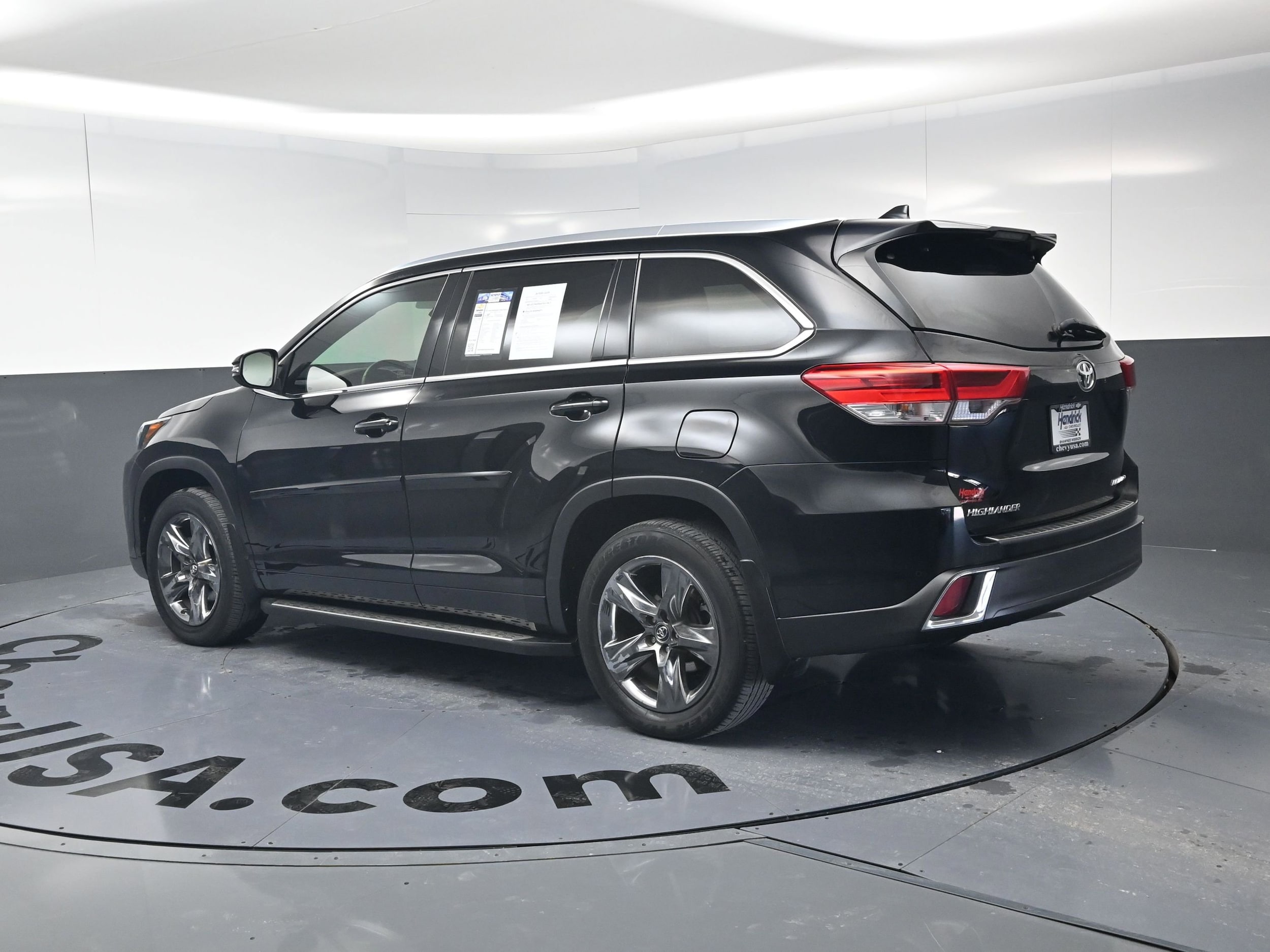 2018 Toyota Highlander Limited Platinum photo 6