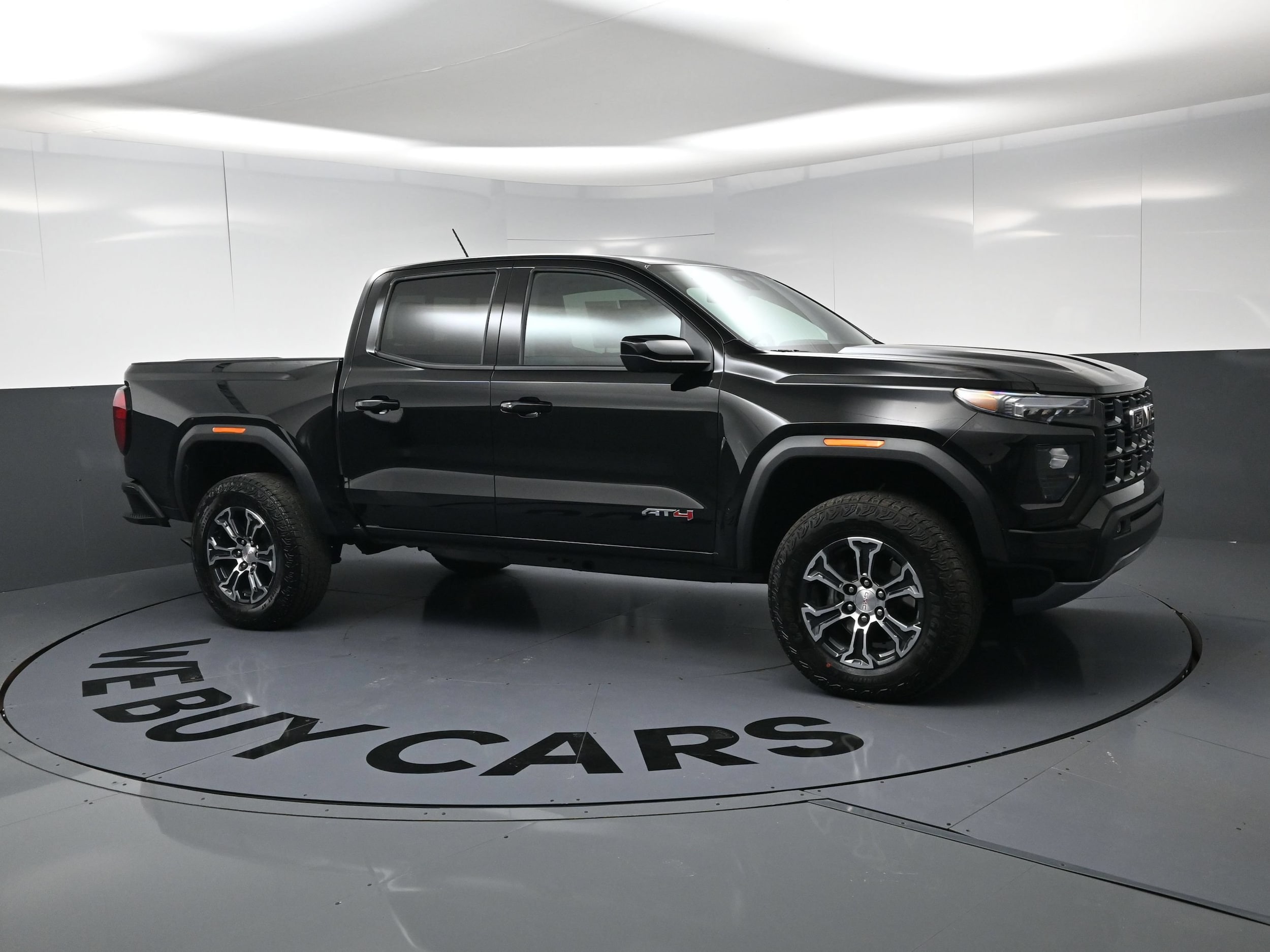 GMC Canyon 4WD AT4