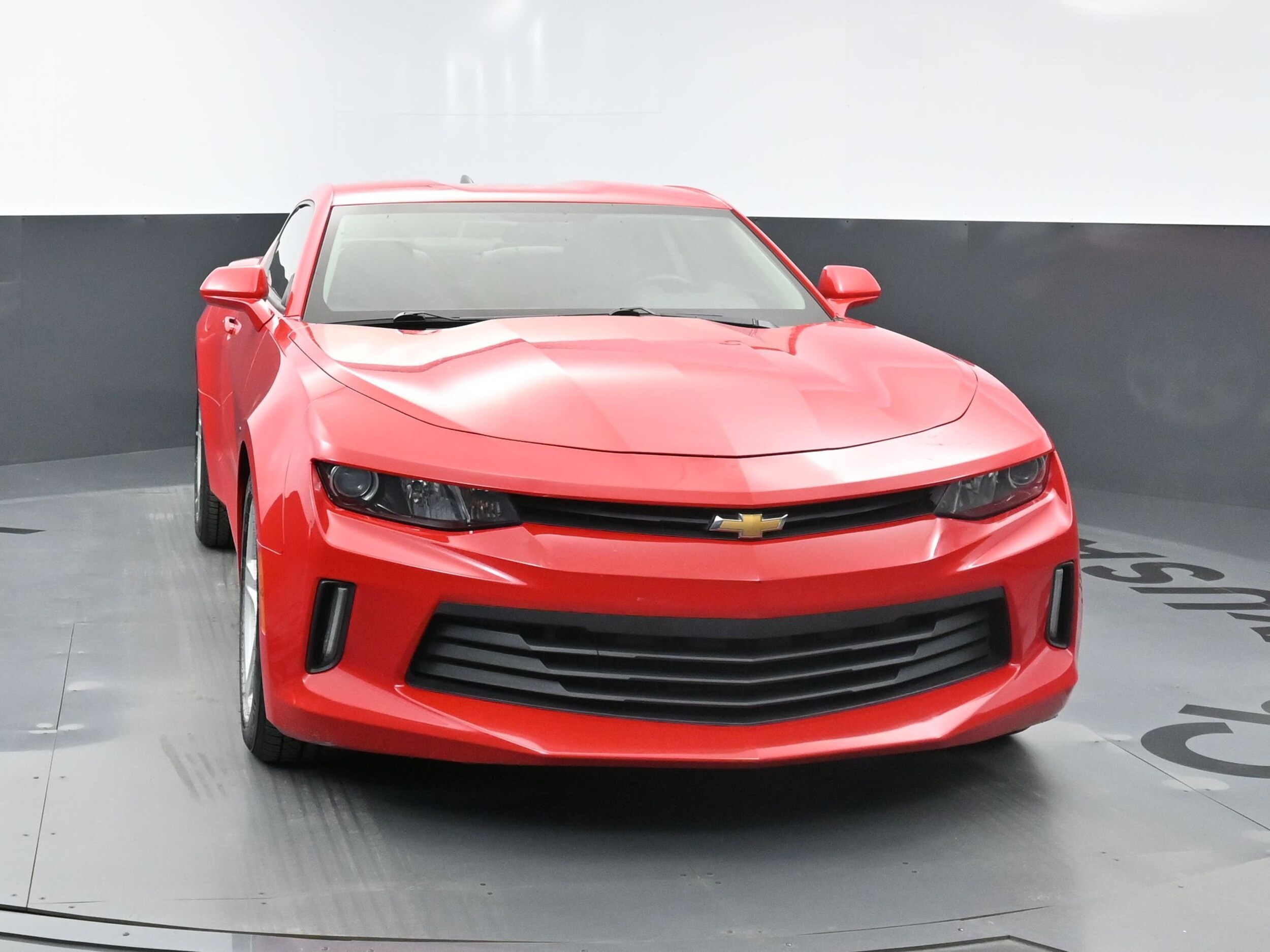 2016 Chevrolet Camaro 1LT photo 2