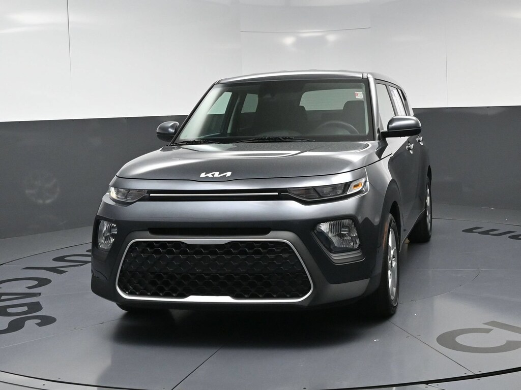 Used 2022 Kia Soul LX Hatchback