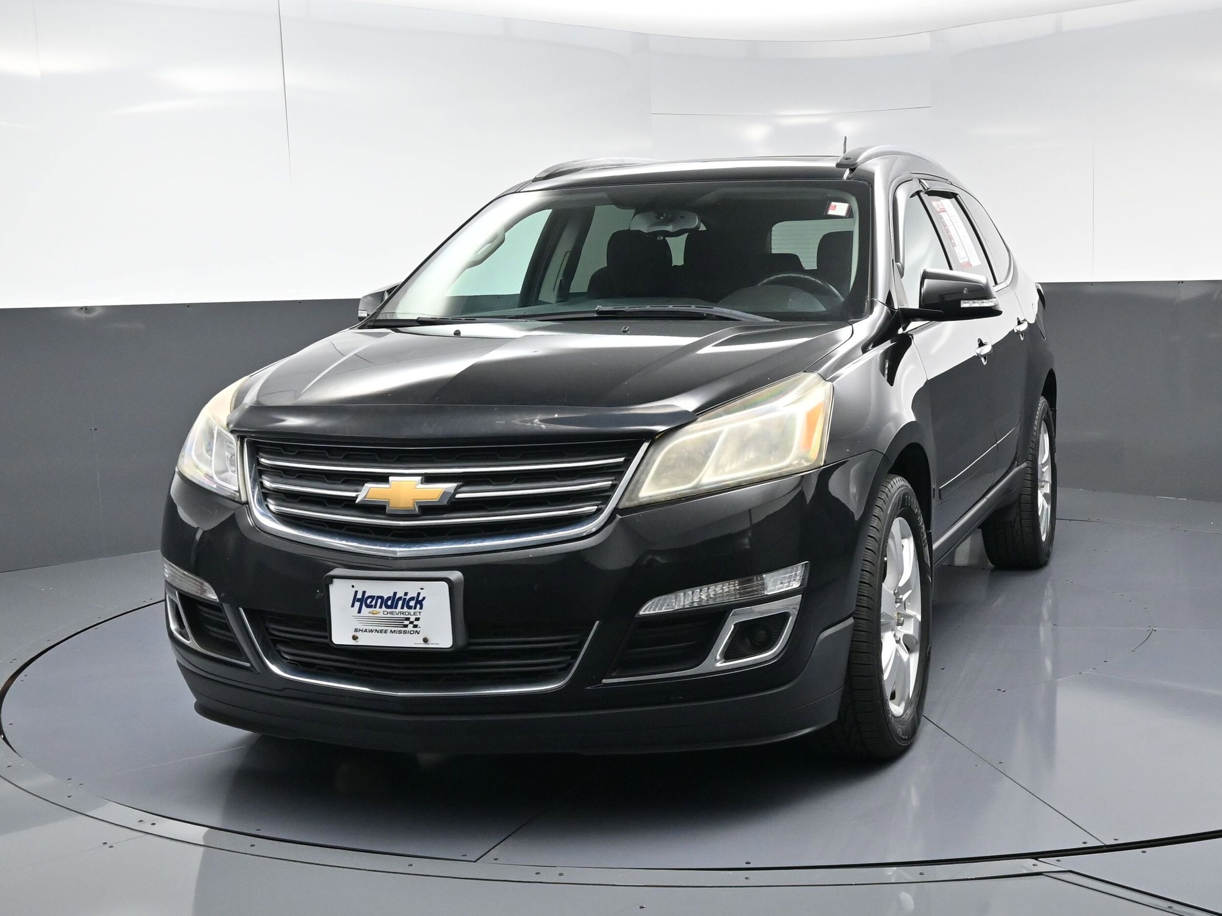 2016 Chevrolet Traverse 1LT photo 3