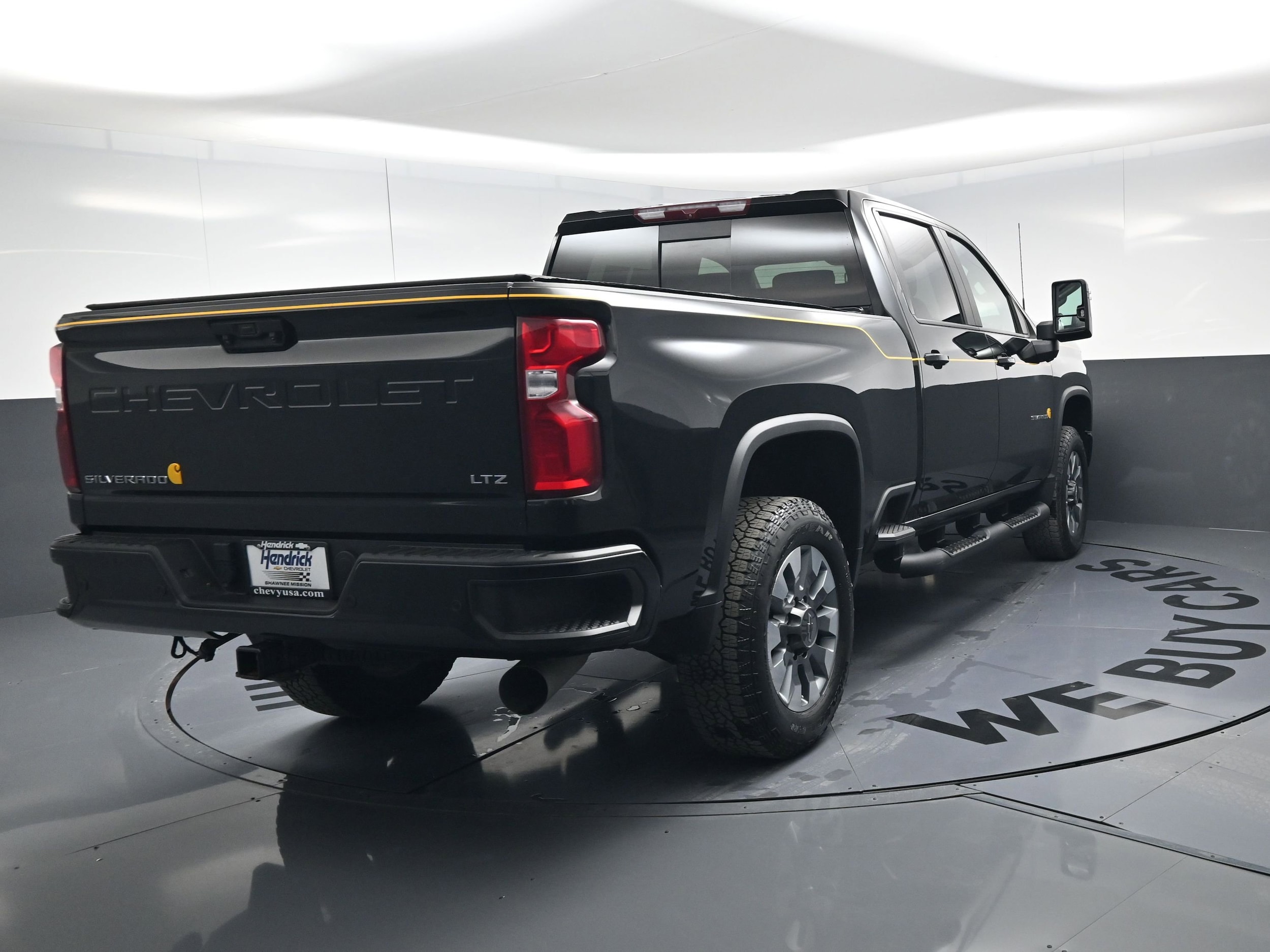 2023 Chevrolet Silverado 2500HD LTZ photo 3