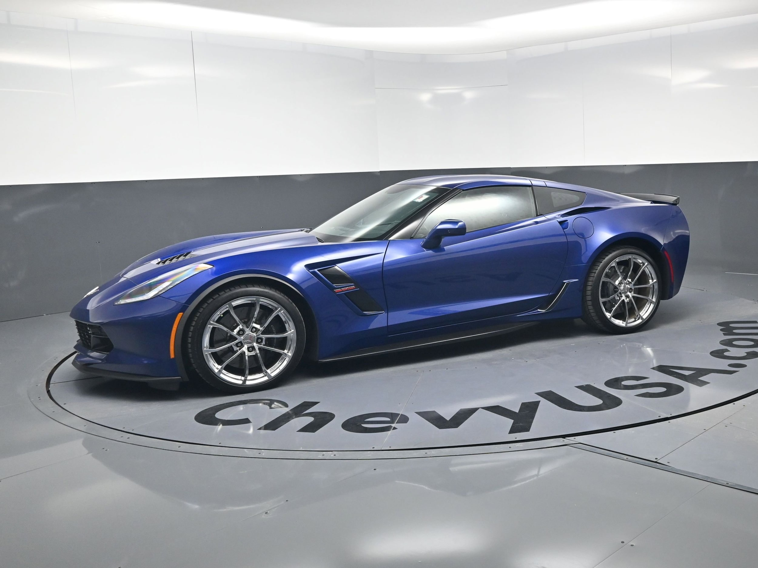 2018 Chevrolet Corvette Grand Sport 2LT photo 4