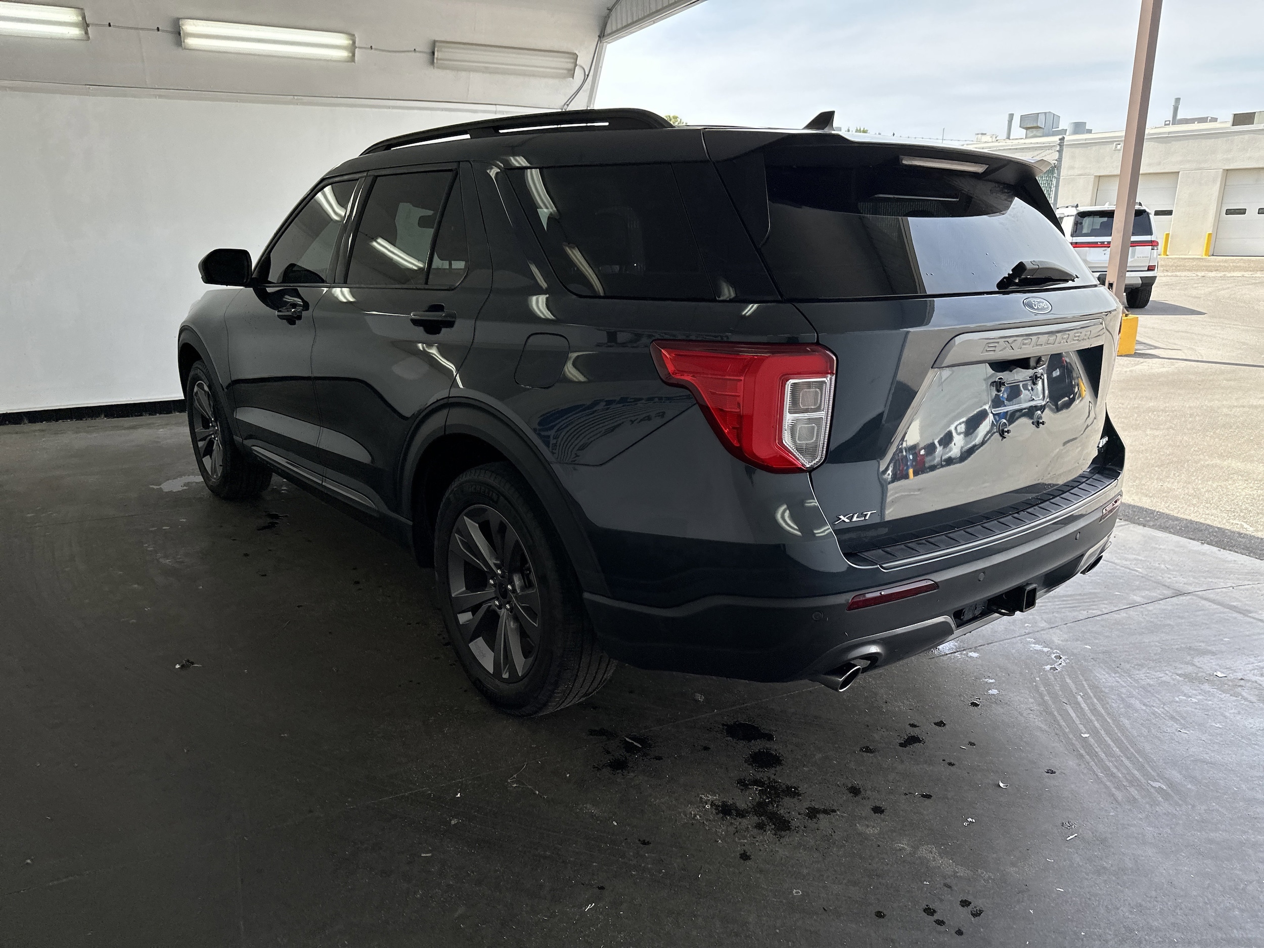 2022 Ford Explorer XLT photo 5