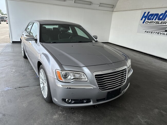 2014 Chrysler 300 300C Sedan