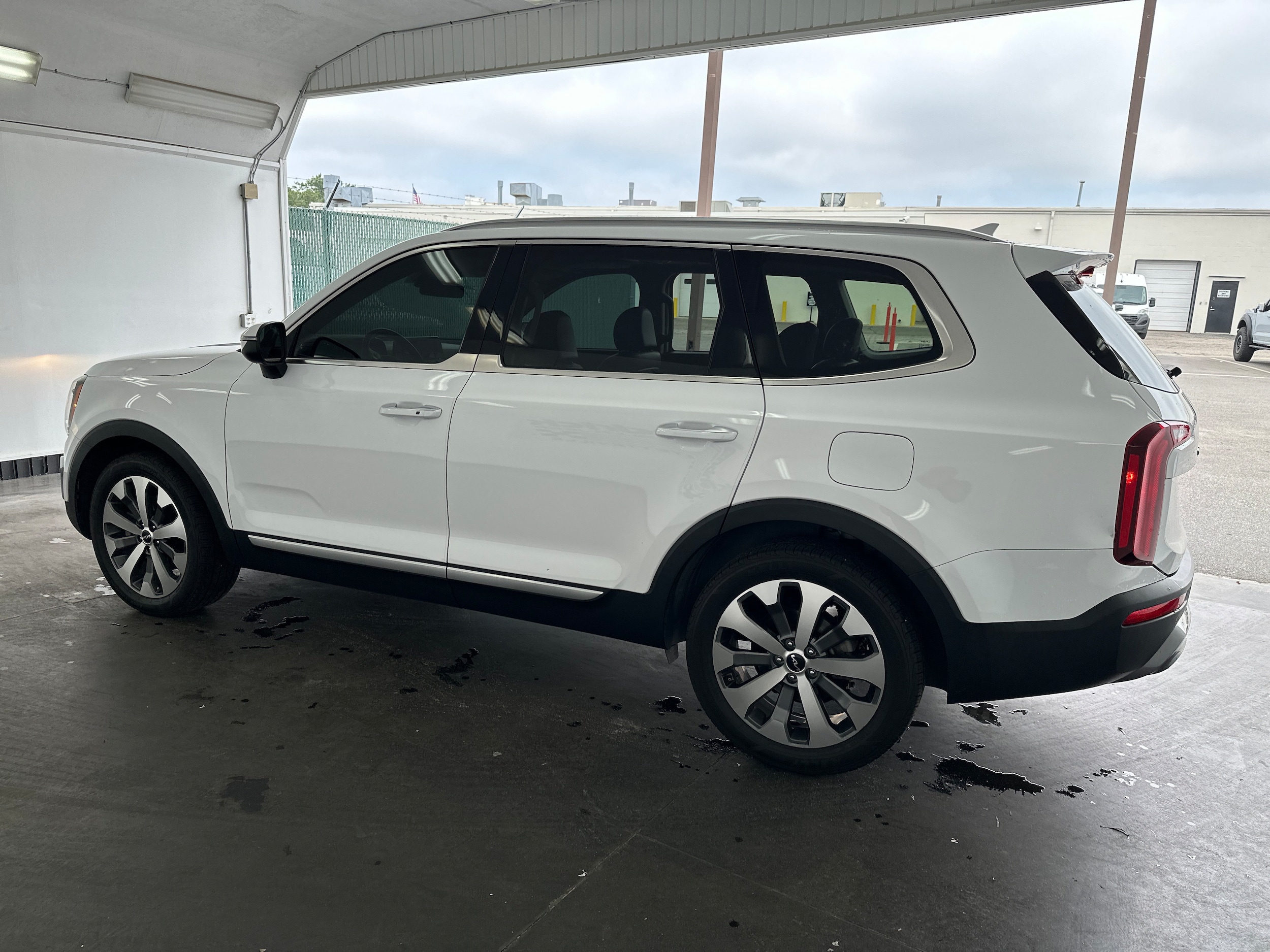 Kia Telluride S