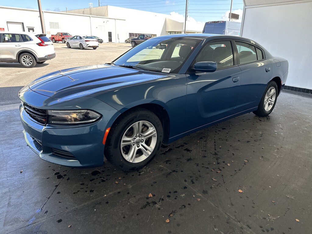 Used 2022 Dodge Charger SXT Sedan