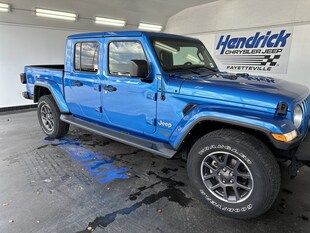 2022 Jeep Gladiator Overland Pickup
