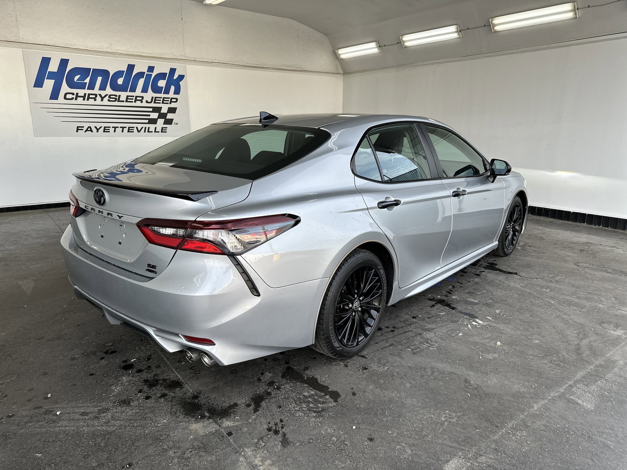 2022 Toyota Camry SE Nightshade photo 5