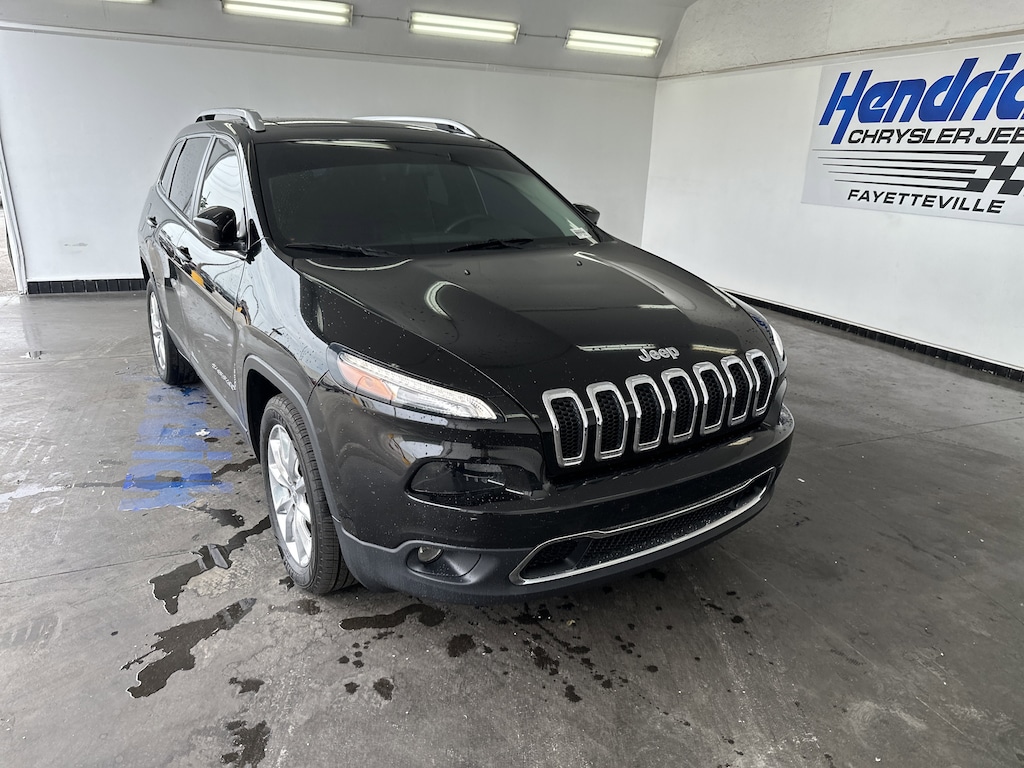 Used 2017 Jeep Cherokee Limited SUV