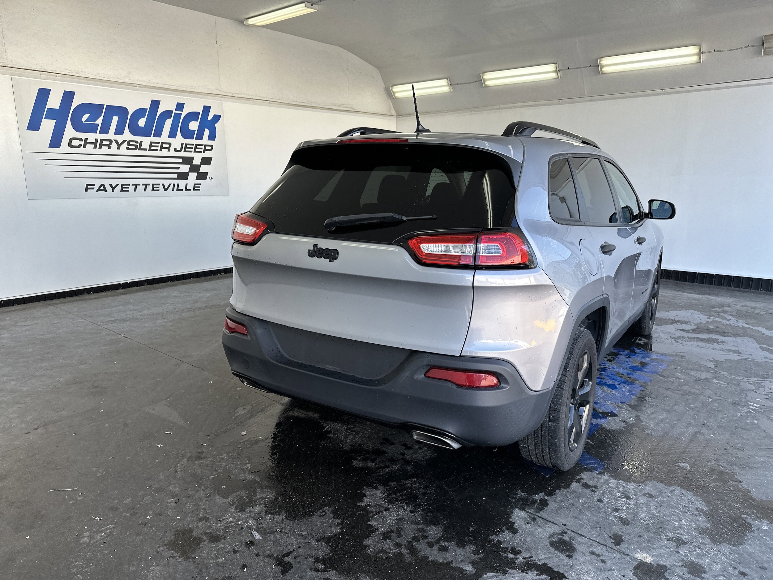 2017 Jeep Cherokee Altitude photo 3