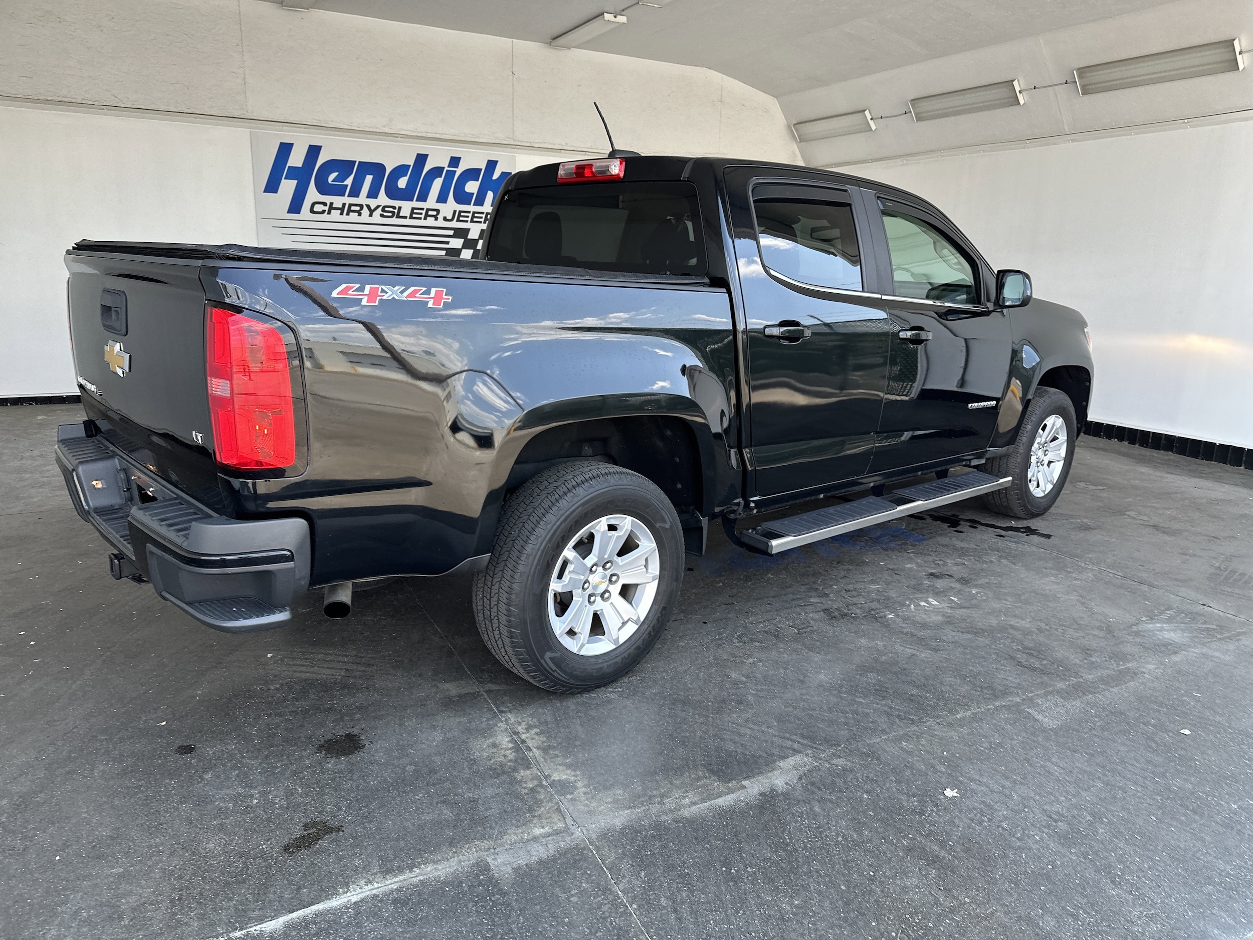 2020 Chevrolet Colorado 4WD LT photo 3