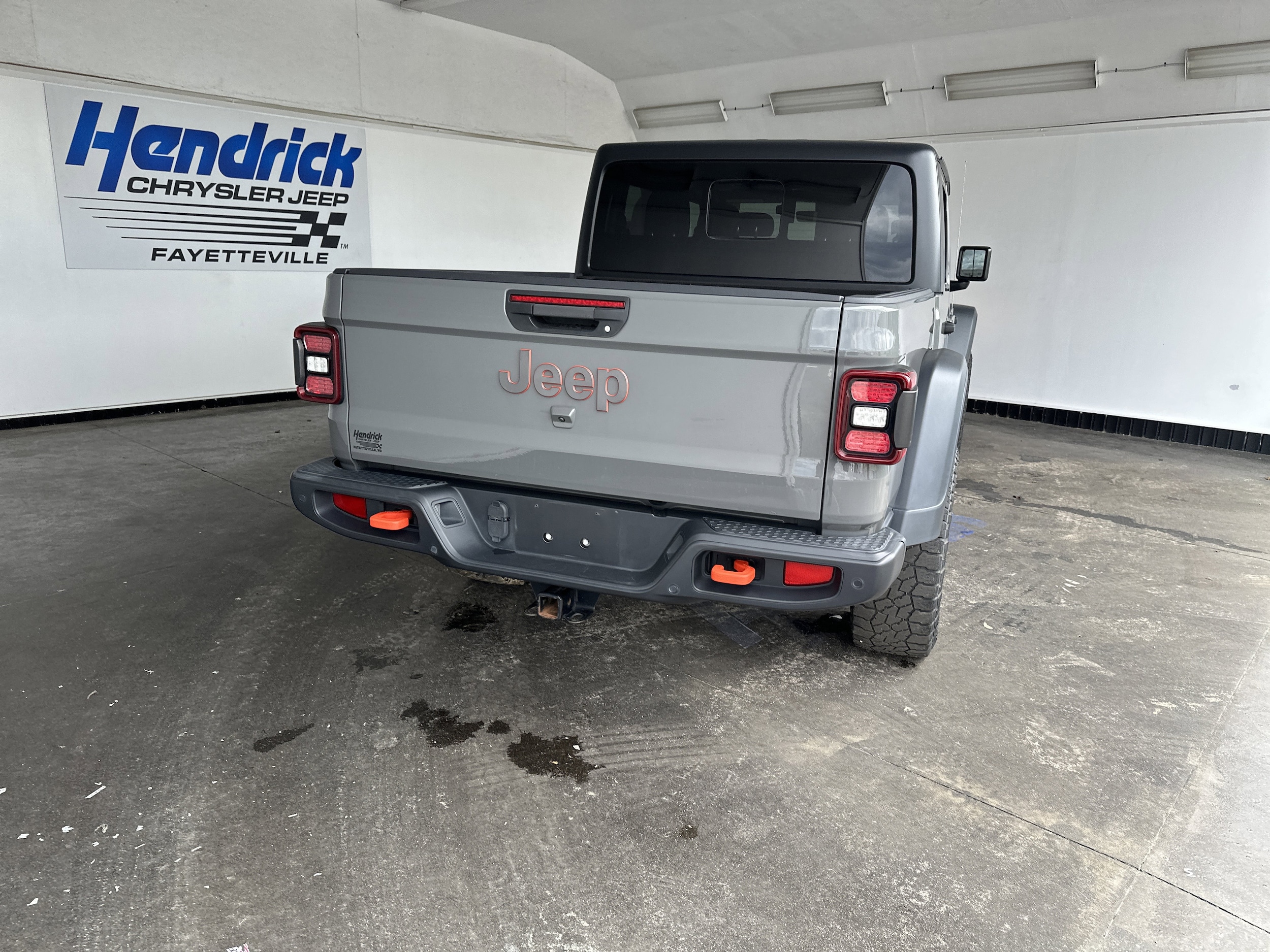 2021 Jeep Gladiator Mojave photo 3