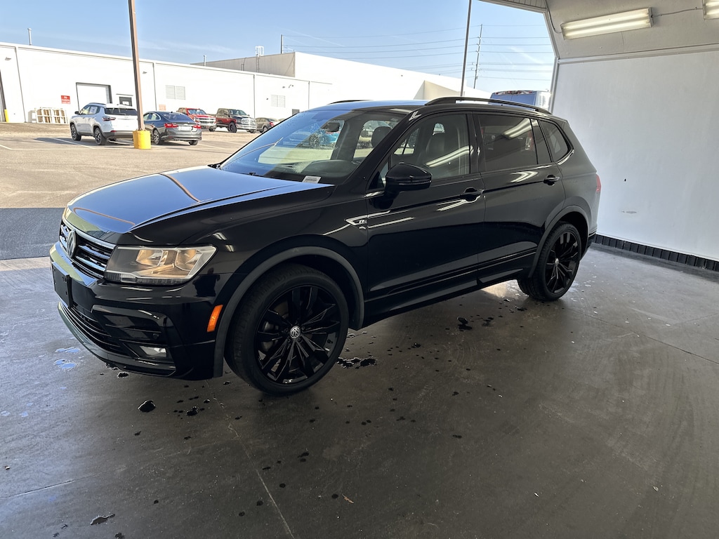 Used 2020 Volkswagen Tiguan SE R-Line Black SUV