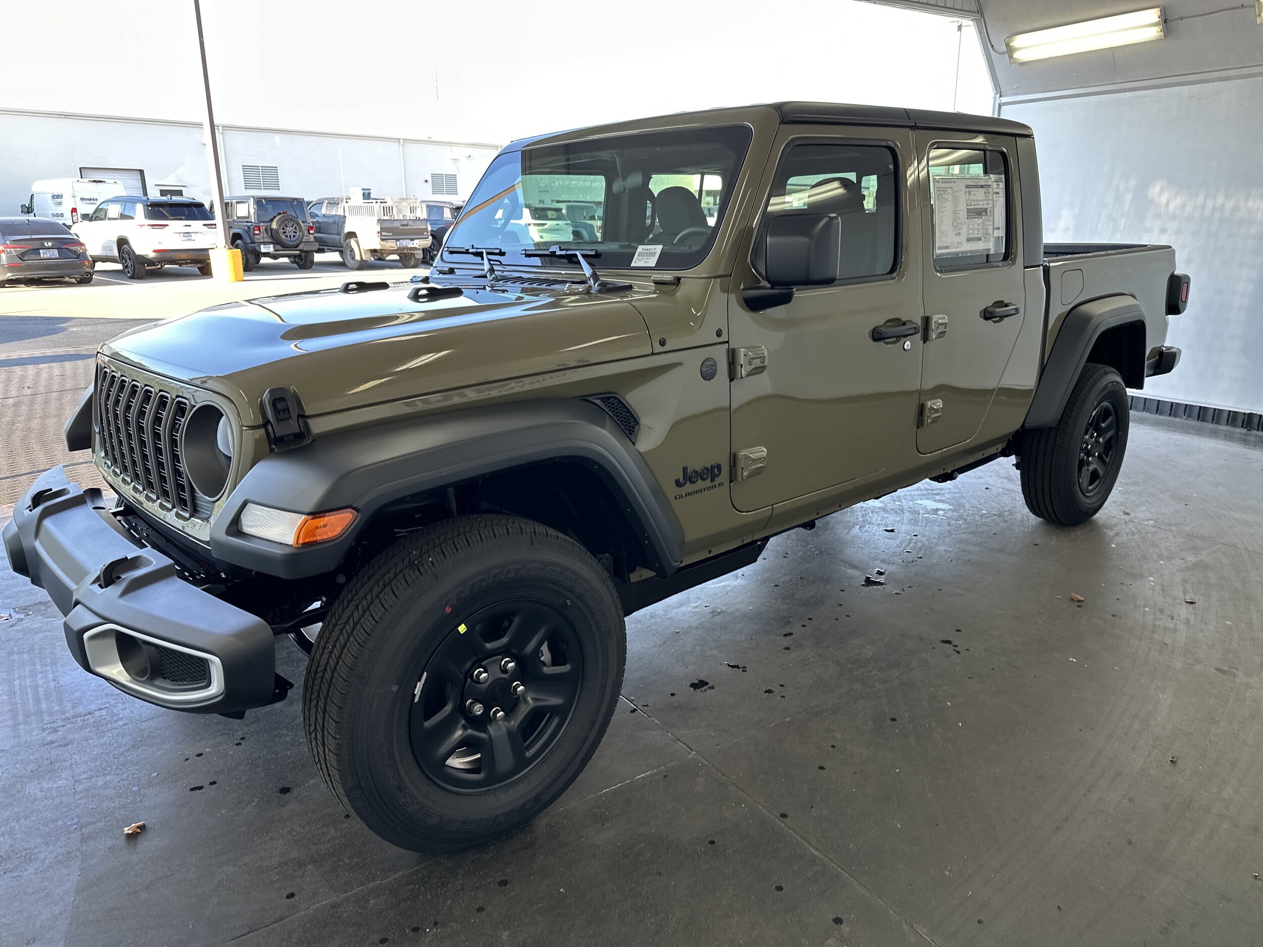 2026 Jeep Gladiator Sport photo 3