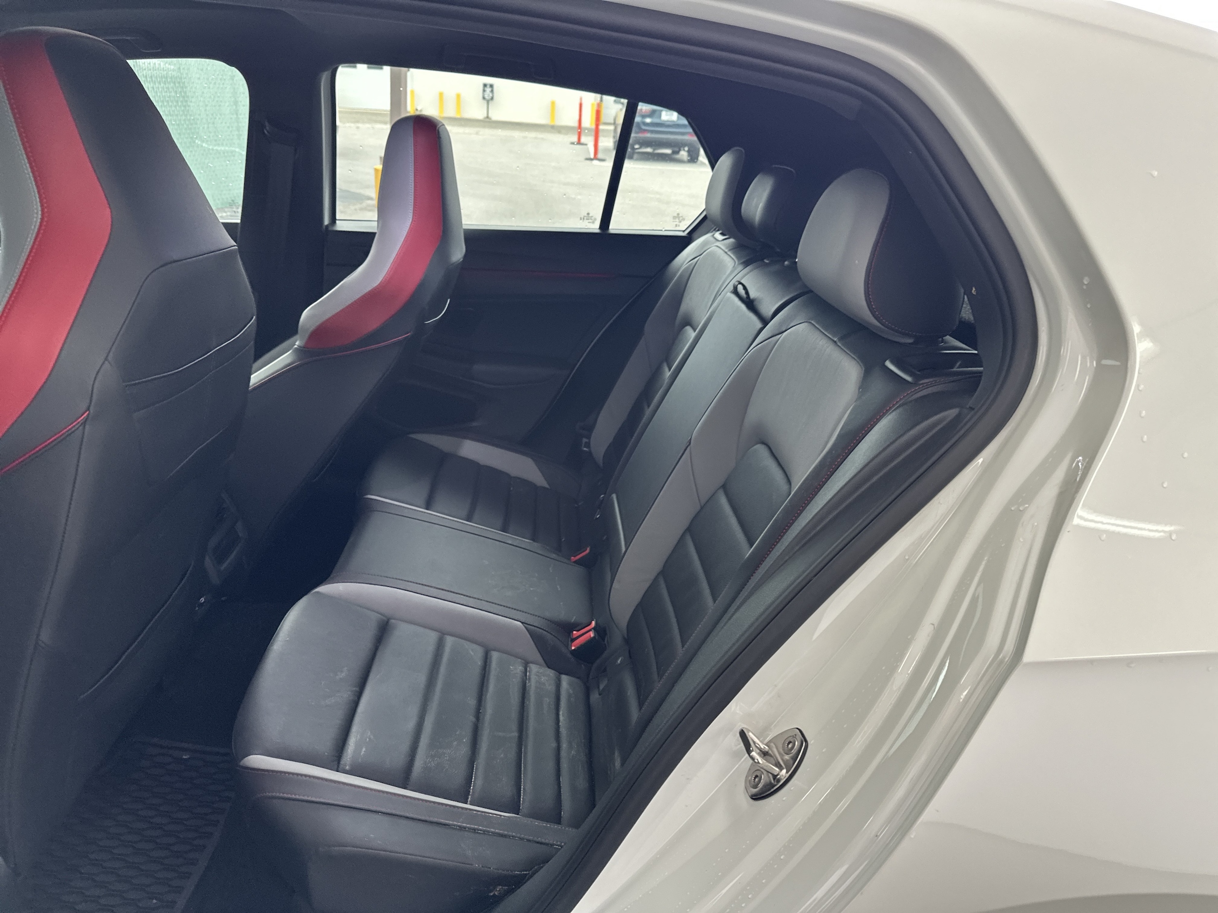 Volkswagen Golf GTI SE