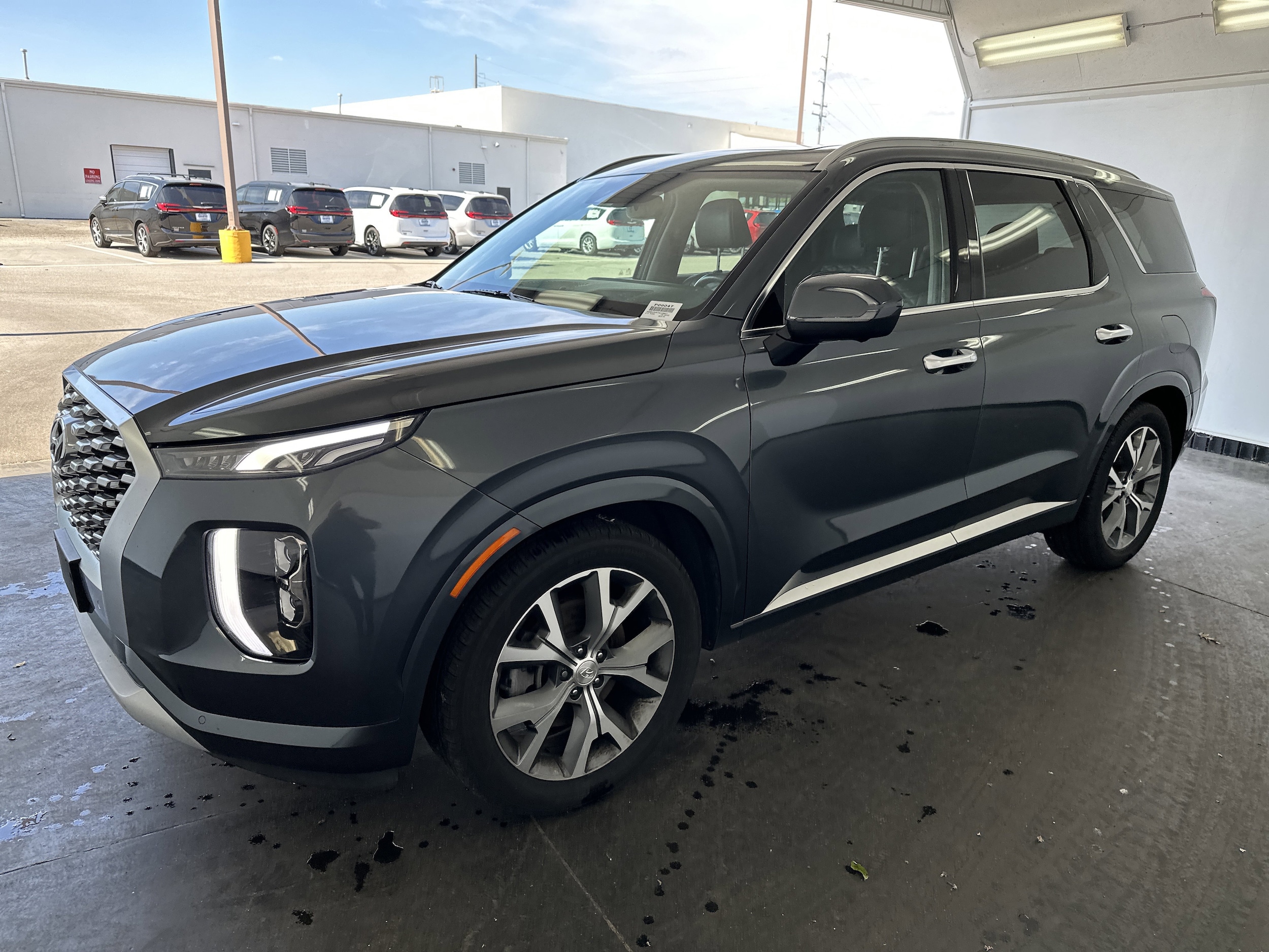 2022 Hyundai Palisade Limited photo 2
