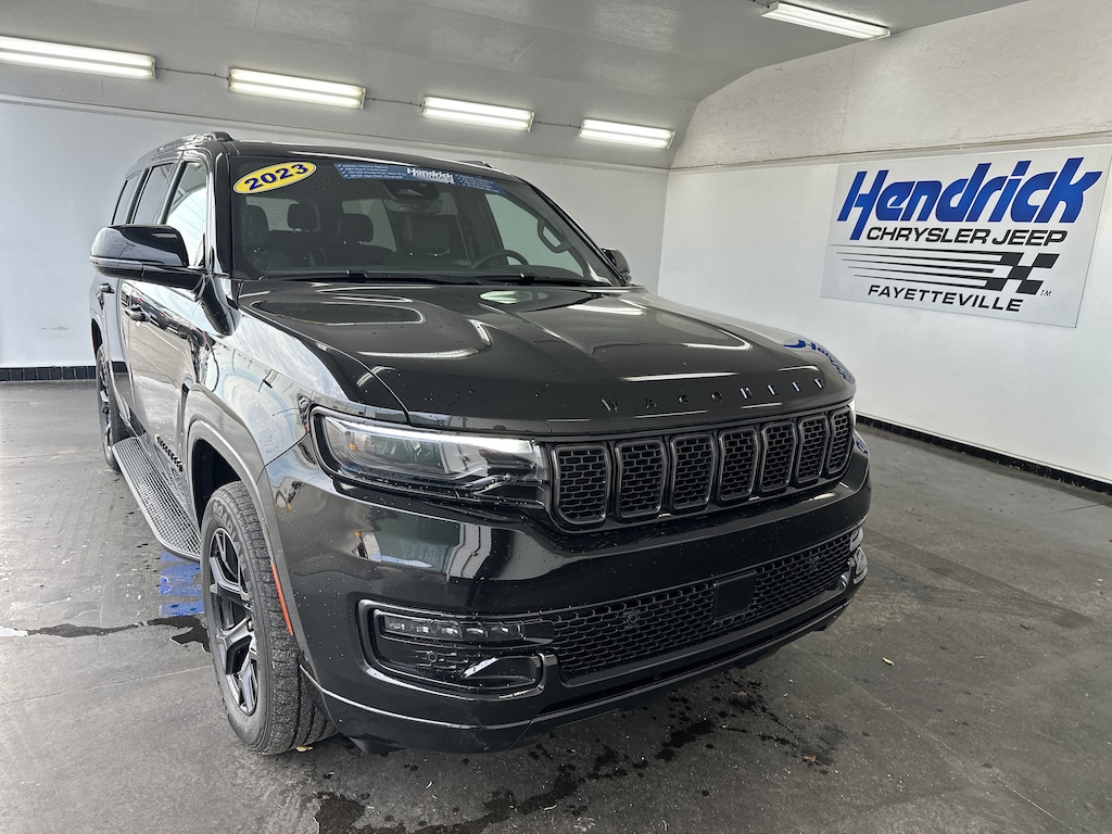 Used 2023 Jeep Wagoneer Series II Carbide SUV