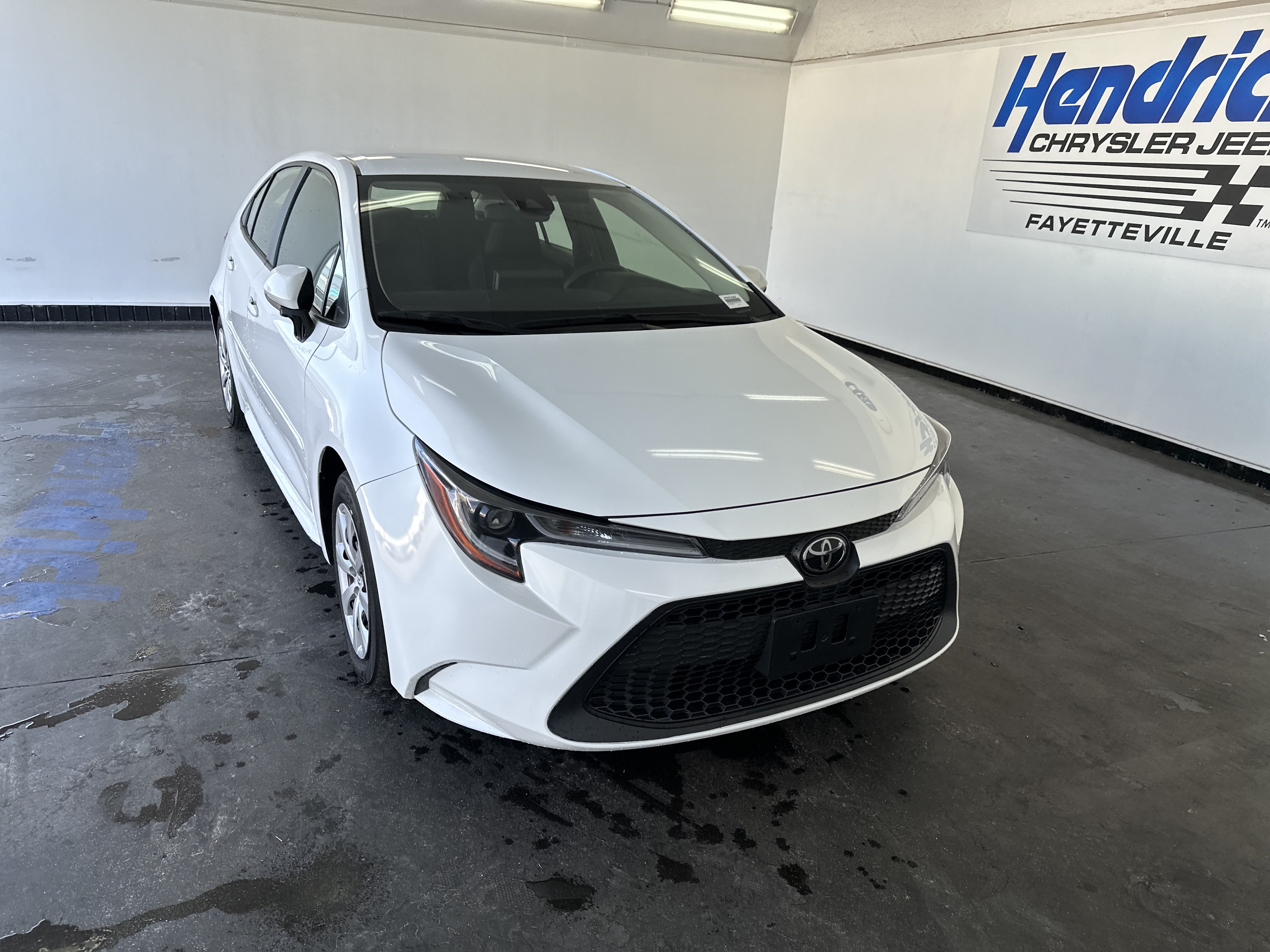 2022 Toyota Corolla LE Sedan