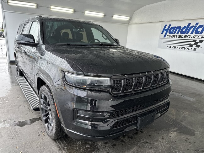 2023 Jeep Grand Wagoneer L Series III Obsidian SUV