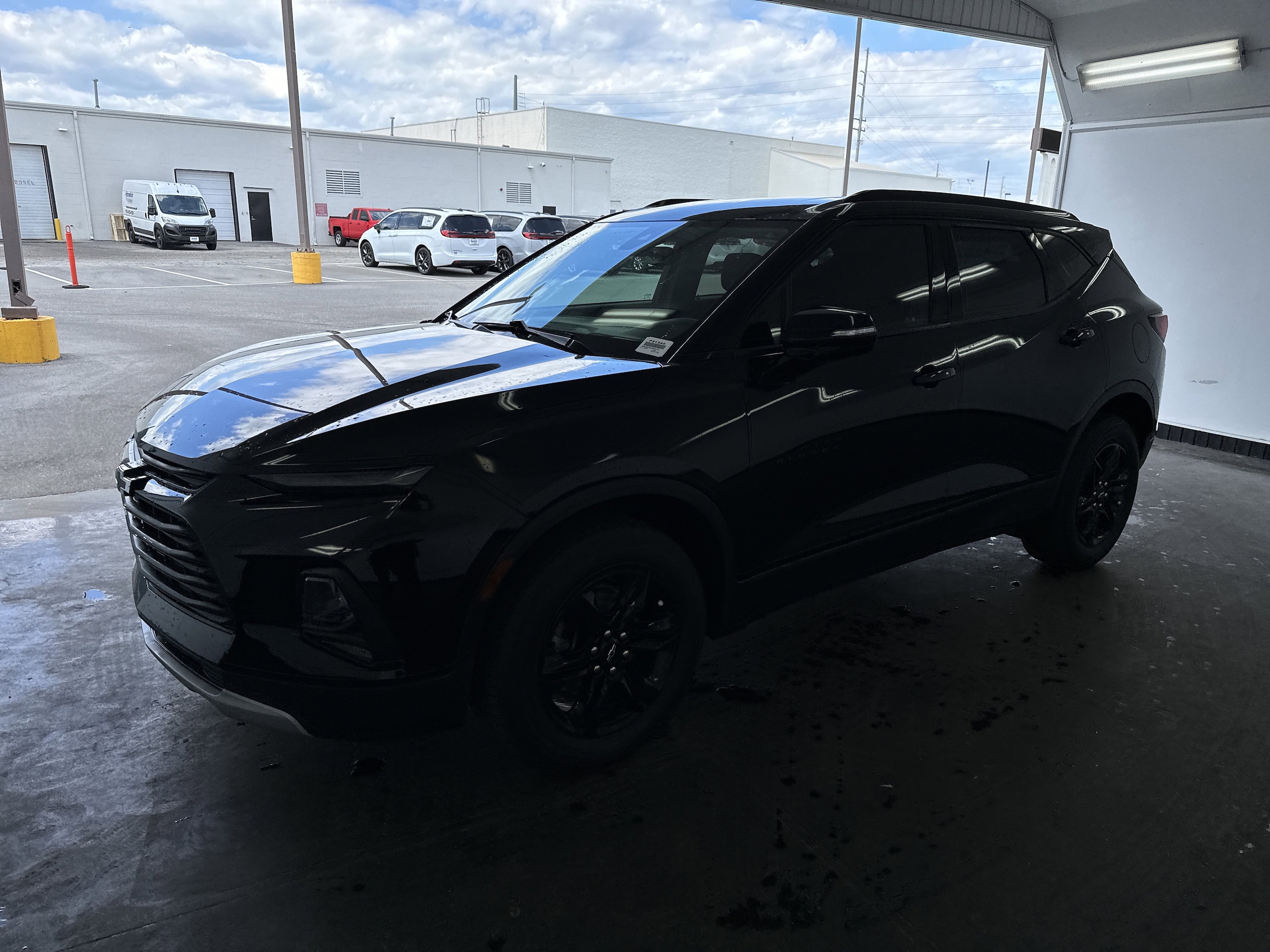 2022 Chevrolet Blazer LT photo 2